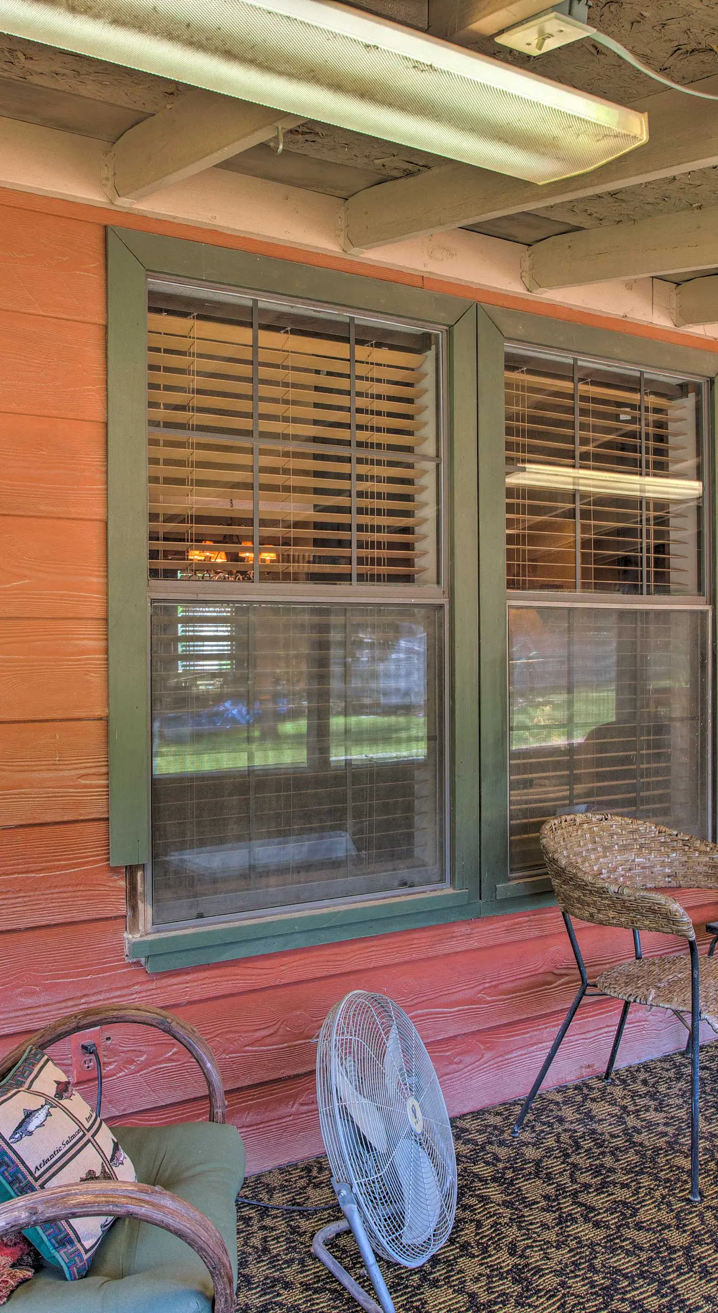 Pet-Friendly Kingston Home w/ Boat Ramp Access!