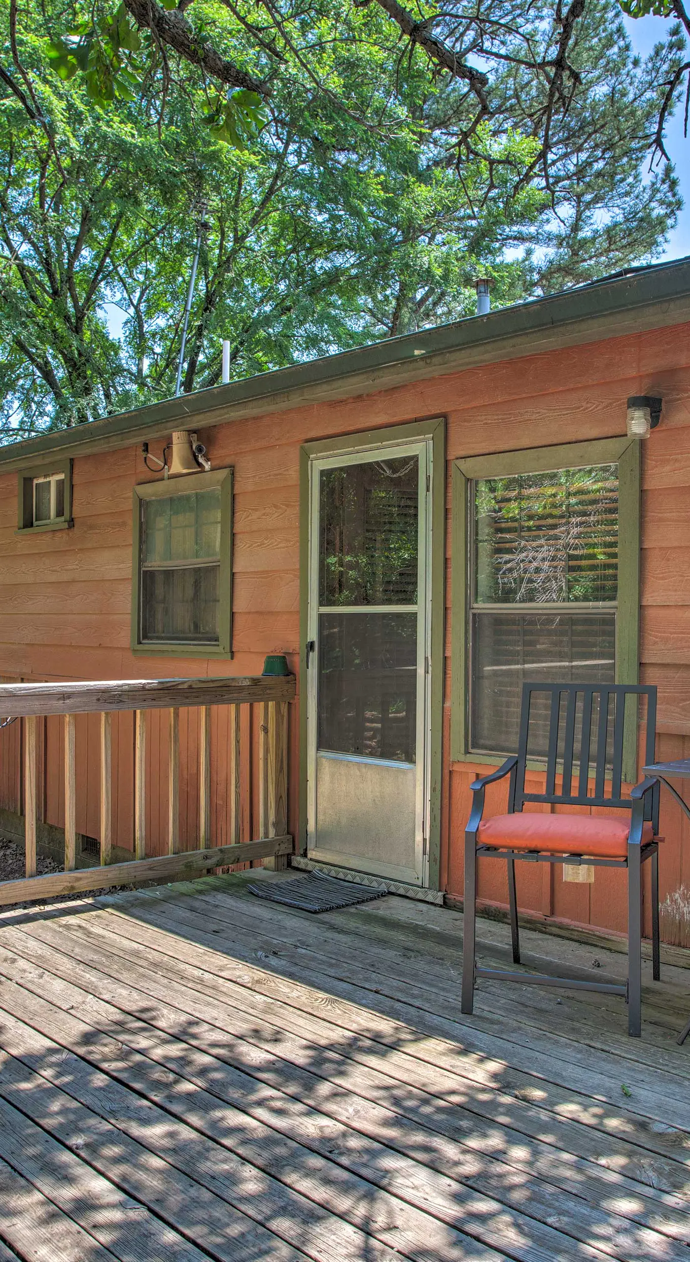 Pet-Friendly Kingston Home w/ Boat Ramp Access!