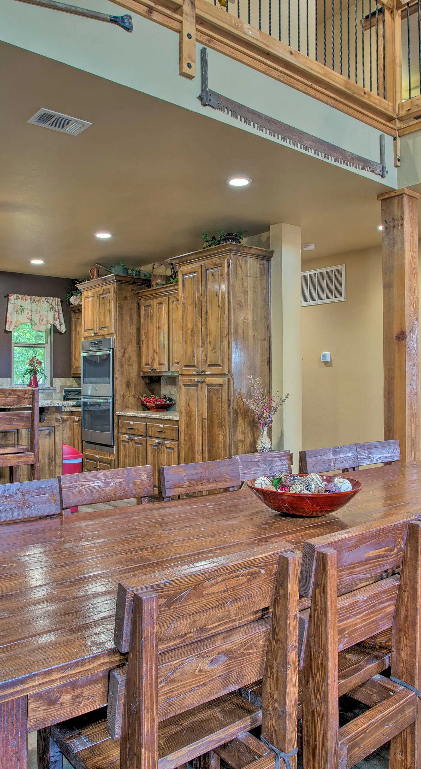 Kingston Home w/ Pickleball: Steps to Lake Texoma!