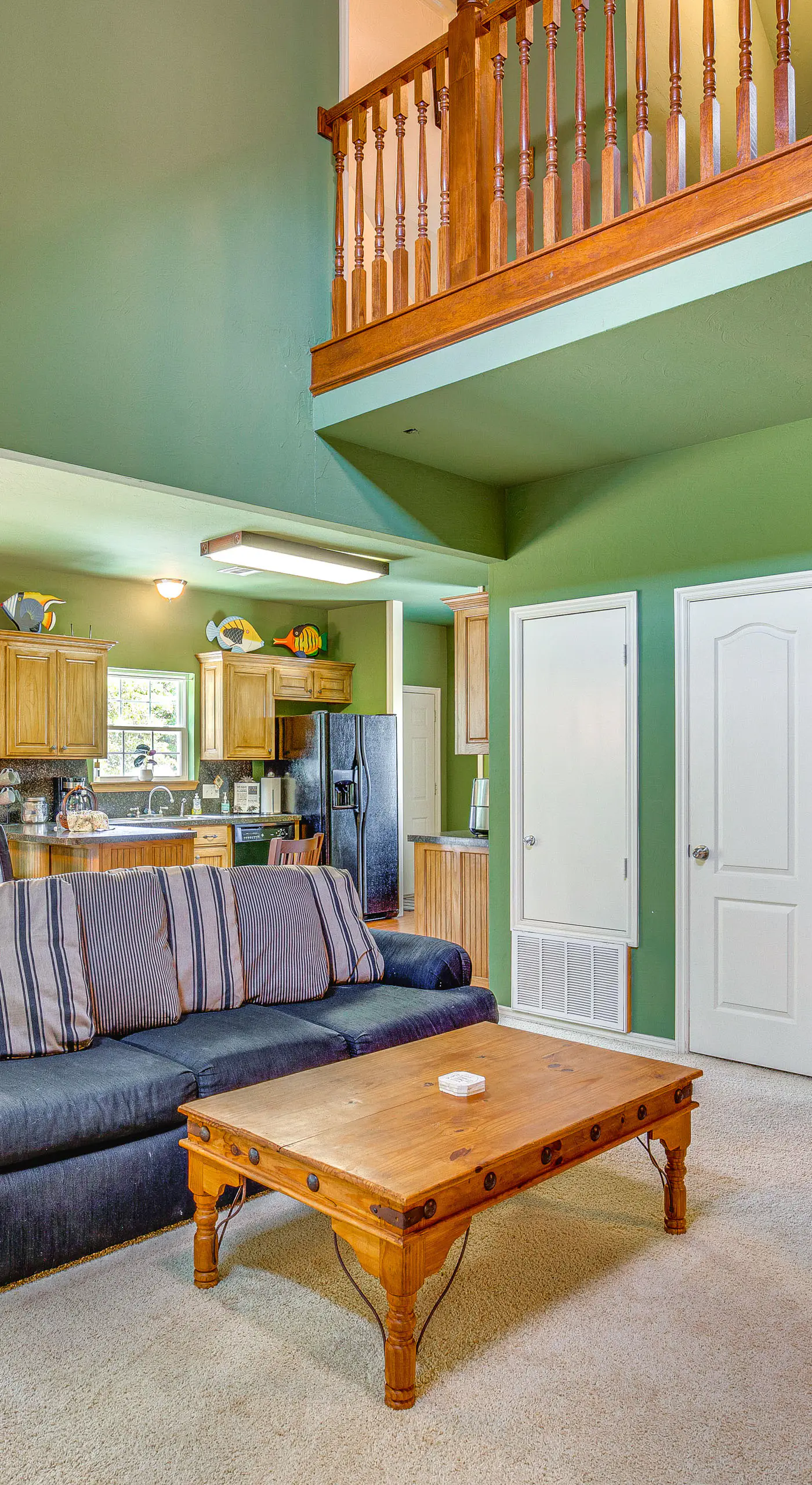 1/2 Mi to Lake Texoma: Home w/ Fire Pit & Grill!