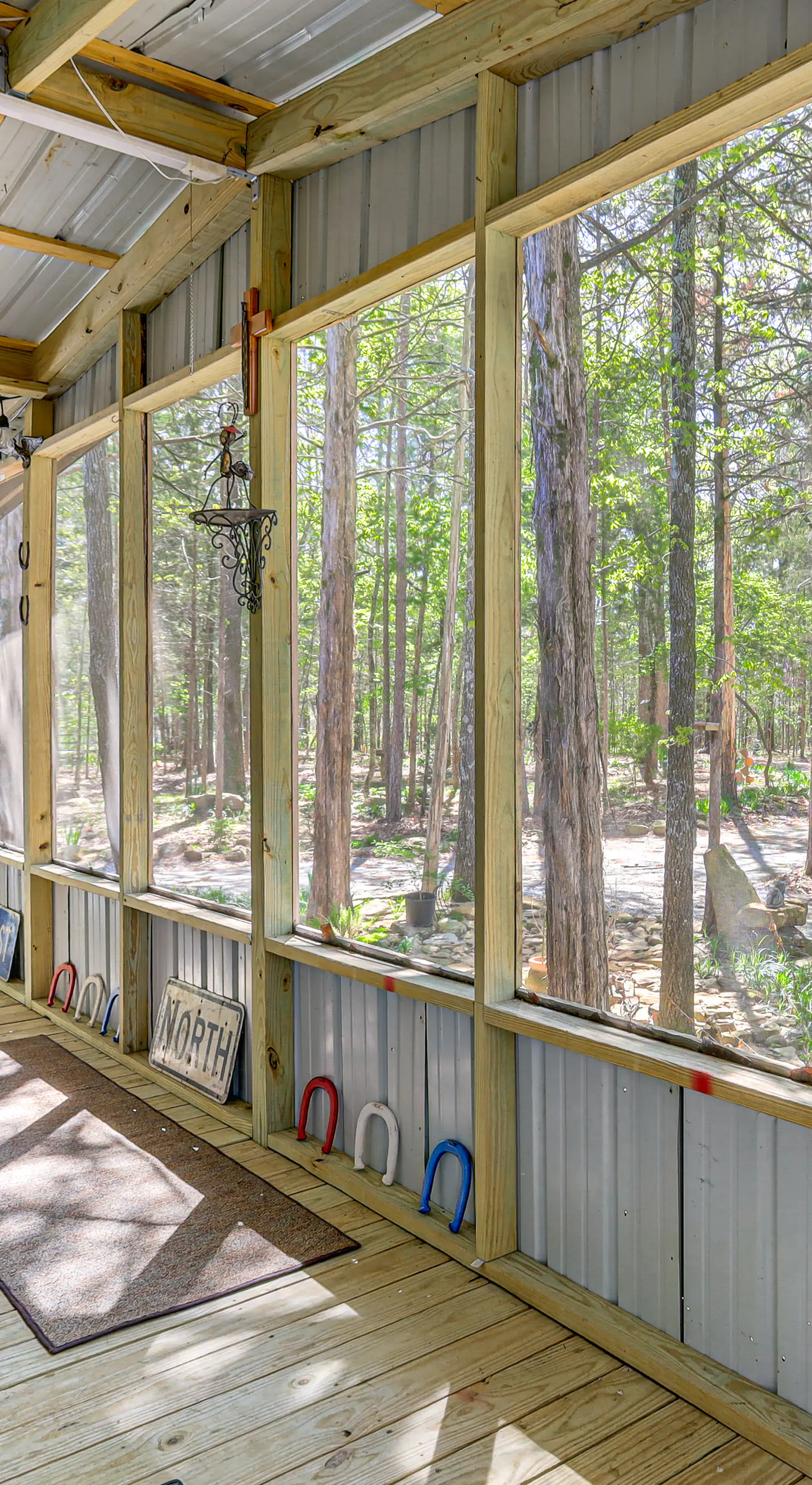 2 Mi to Cherokee Landing! Secluded Forest Escape