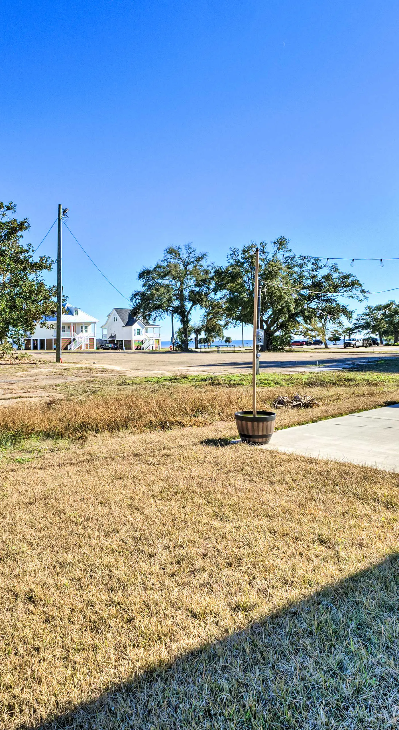 Spacious Gulfport Home - Walk to Beach!
