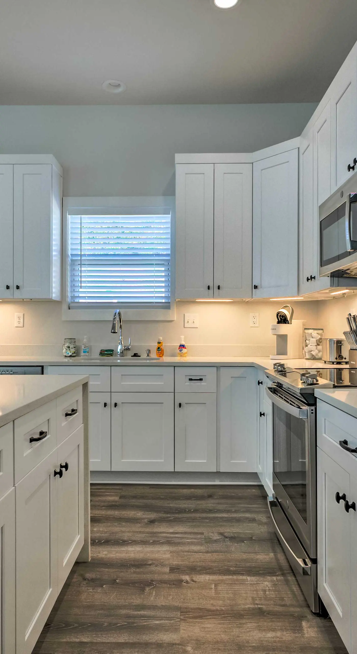 Spacious Gulfport Home - Walk to Beach!