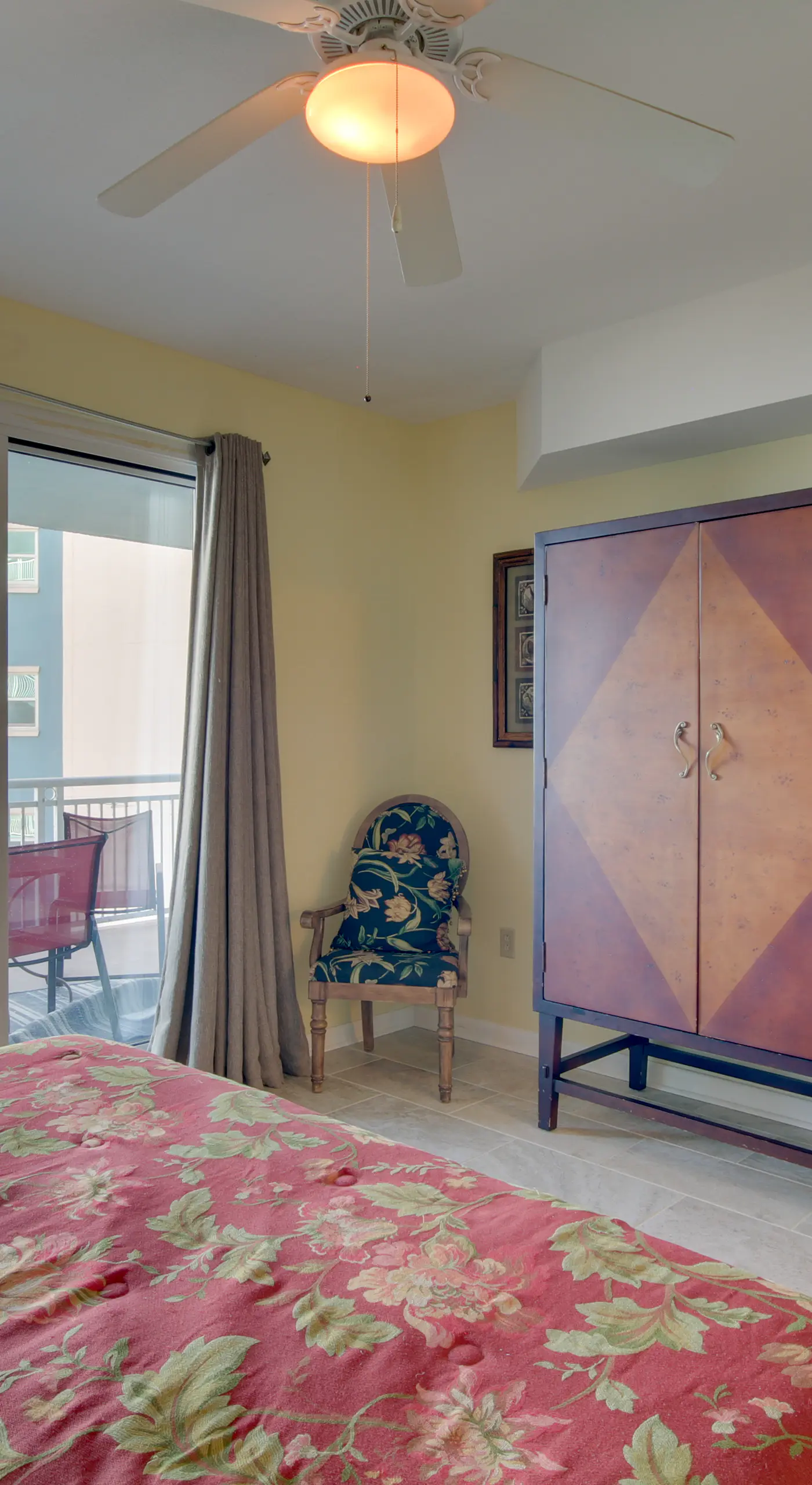 Gulfport Condo with Views: Walk to Beach