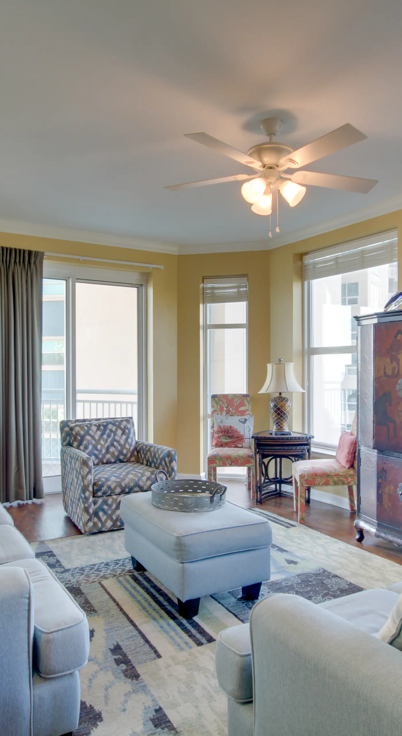 Gulfport Condo with Views: Walk to Beach