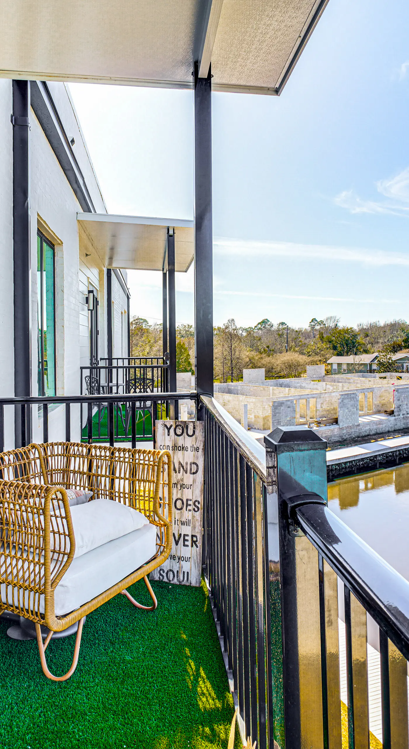 3 Mi to Gulfport Beaches: Waterfront 'Casa Pesce'