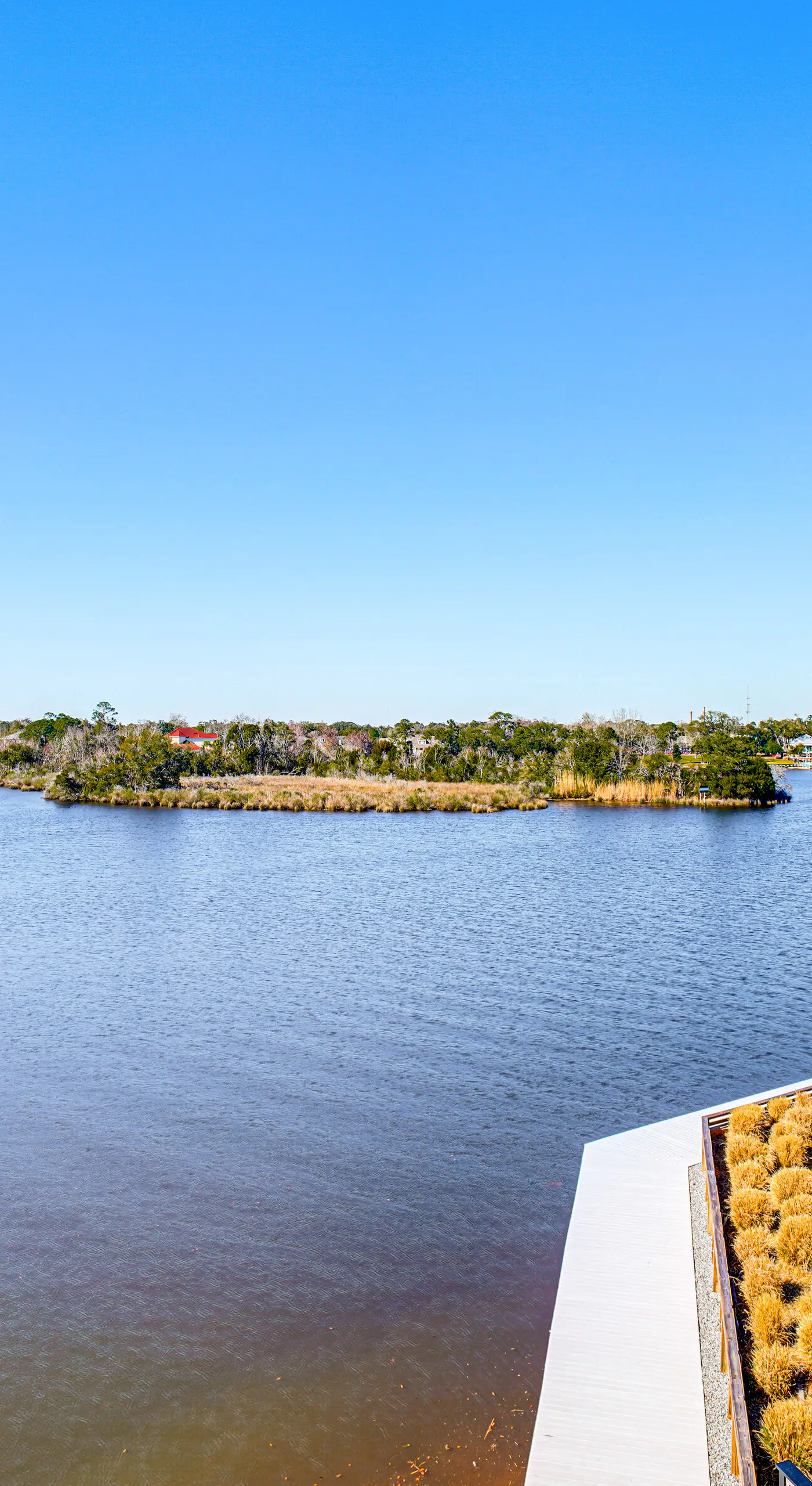 3 Mi to Gulfport Beaches: Waterfront 'Casa Pesce'