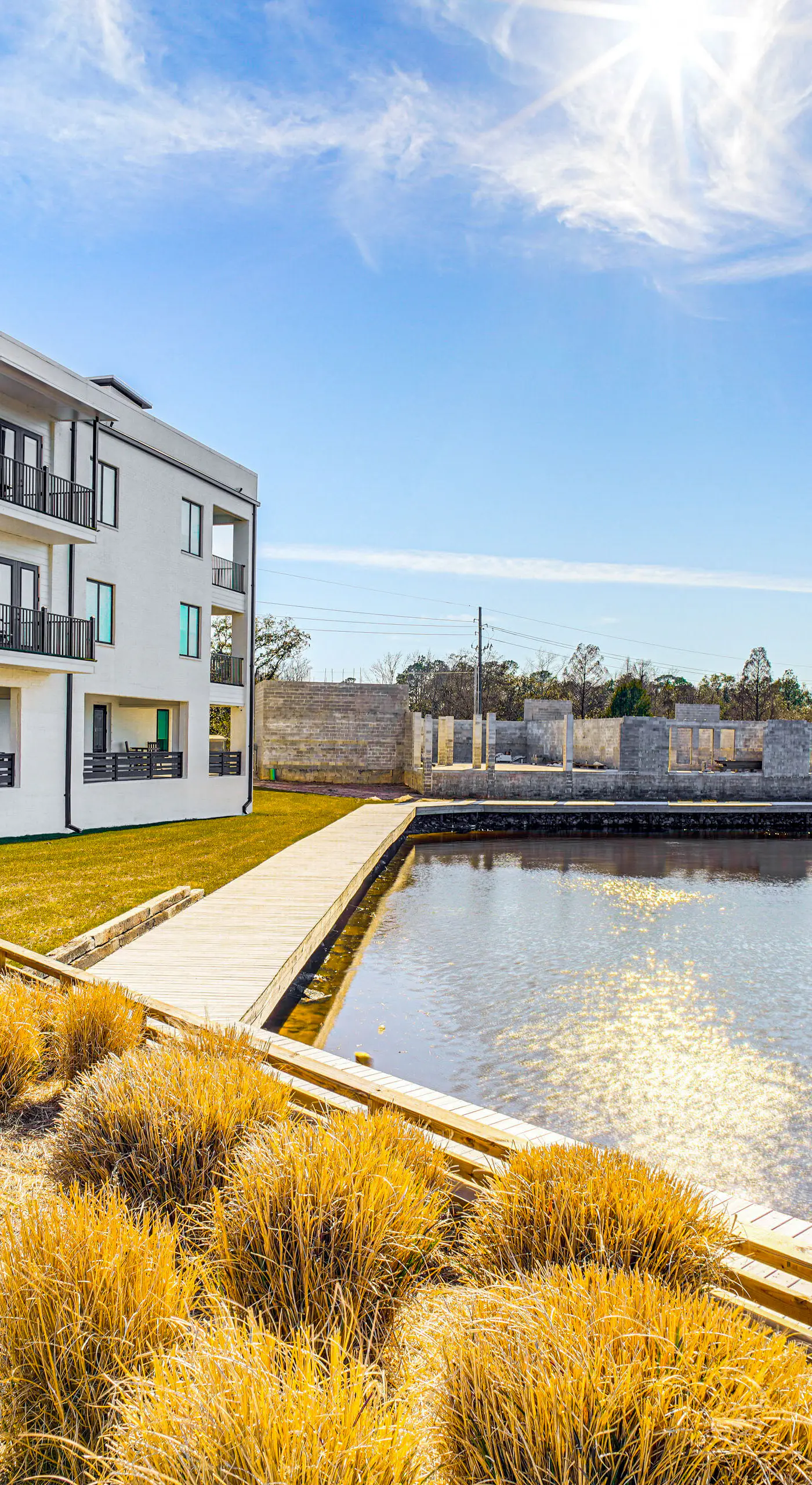 3 Mi to Gulfport Beaches: Waterfront 'Casa Pesce'
