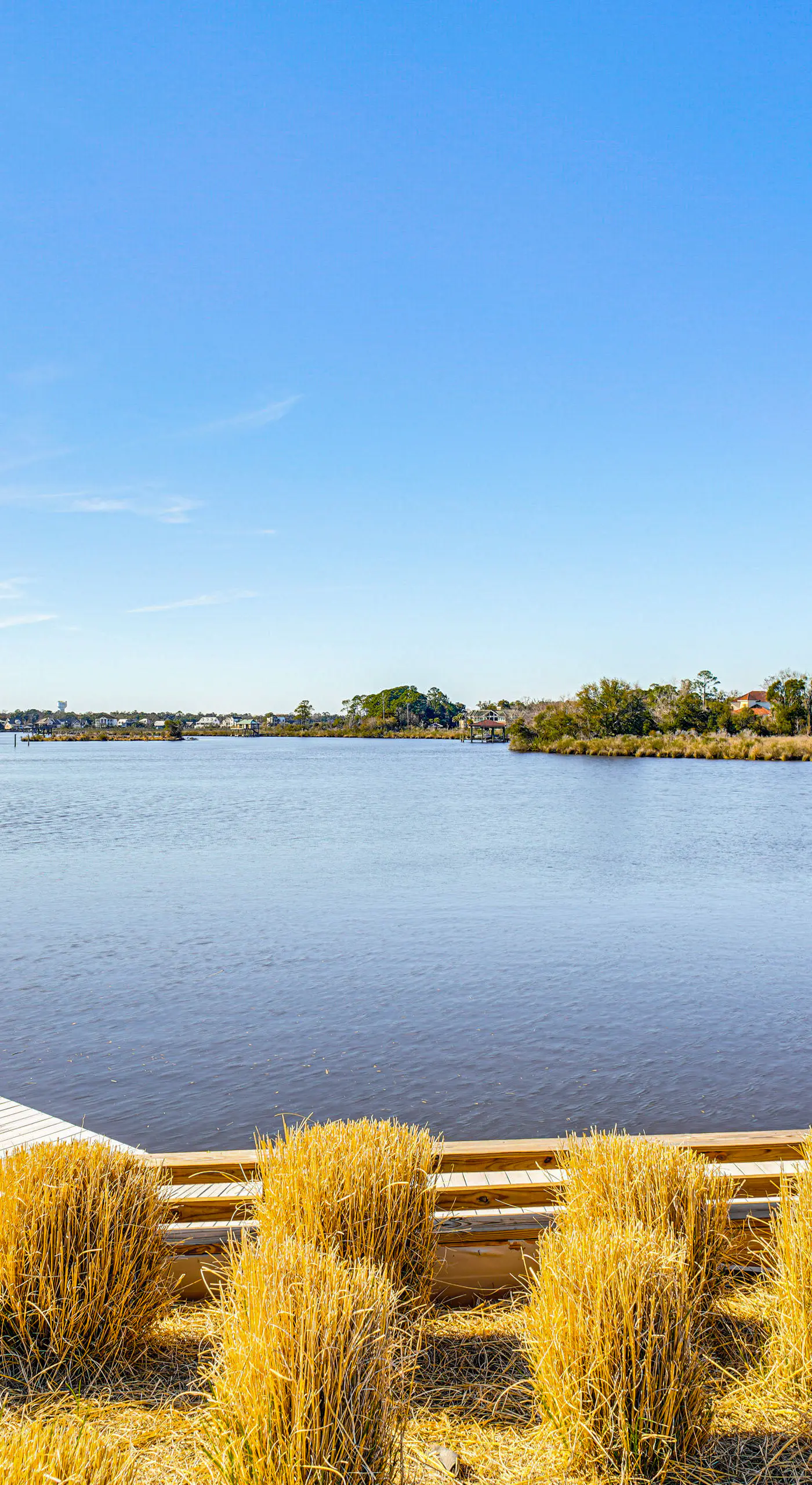 3 Mi to Gulfport Beaches: Waterfront 'Casa Pesce'