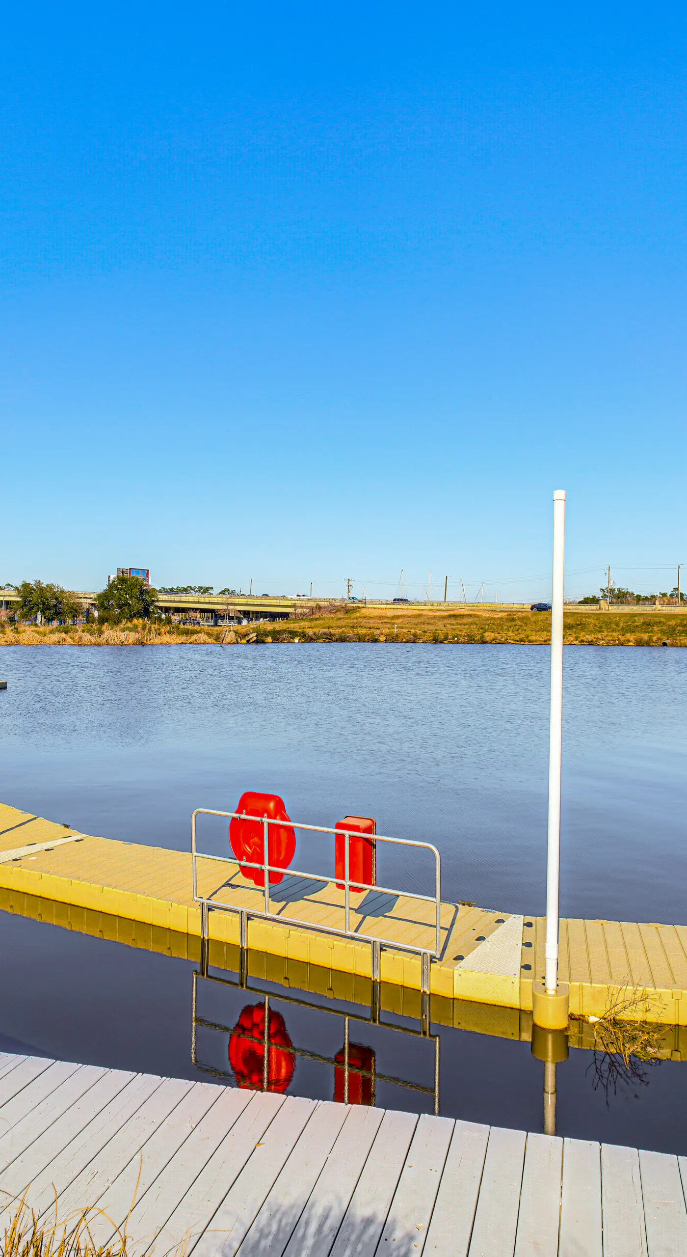 3 Mi to Gulfport Beaches: Waterfront 'Casa Pesce'