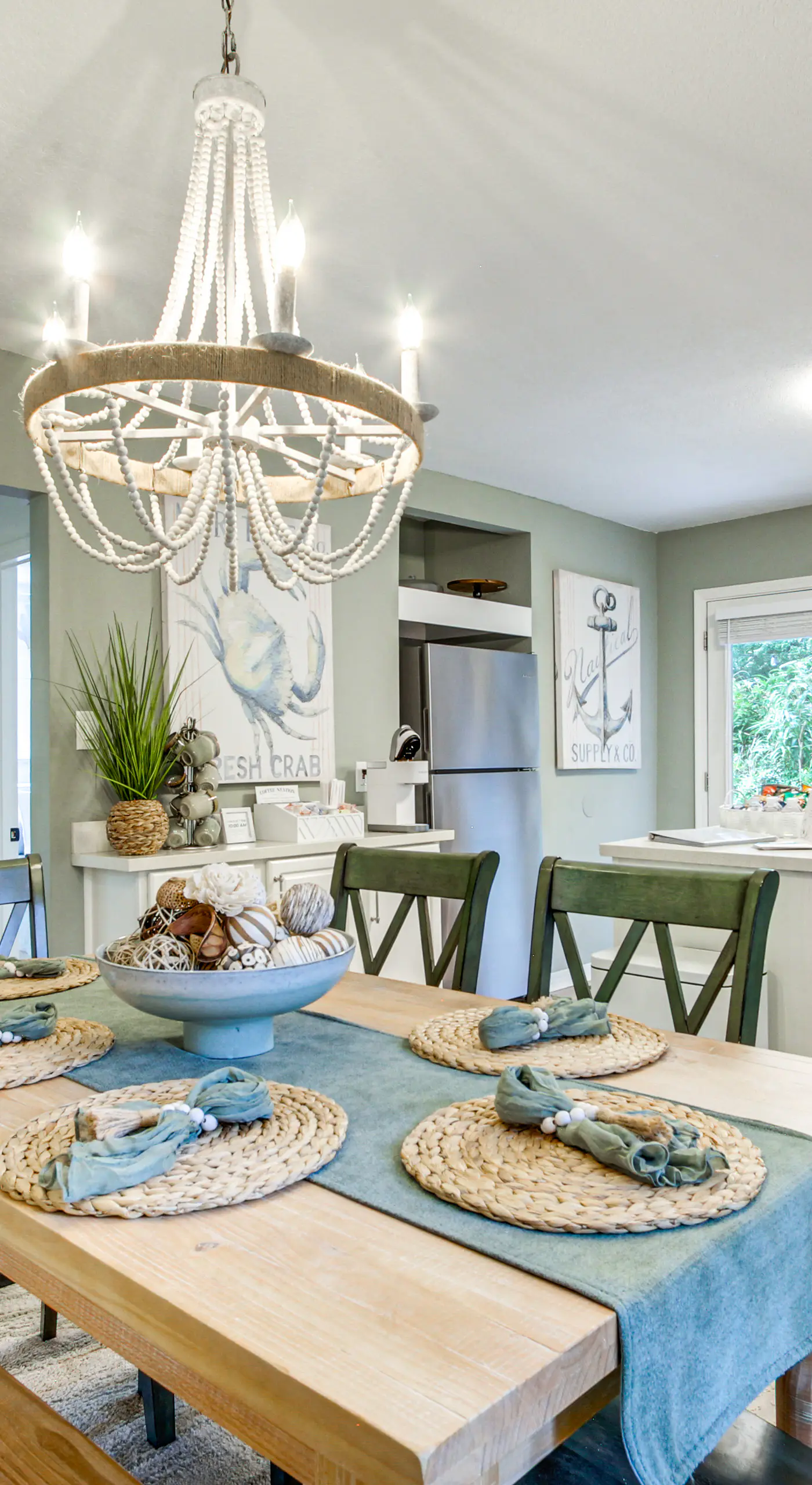 Hot Tub & Private Backyard! Gulfport Group Getaway