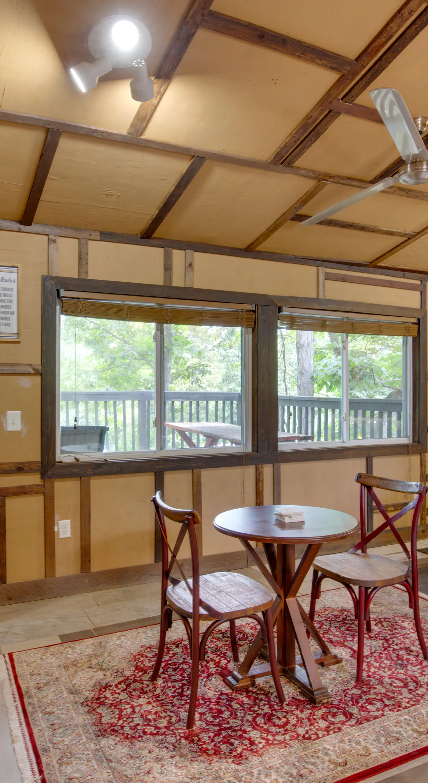 'Aston Harbor' Cabin, Walk to Lake Lafayette