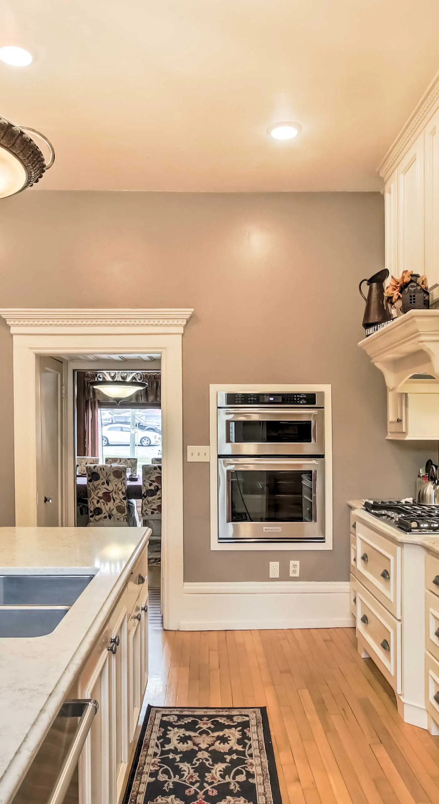 Dog-Friendly Home w/ Balcony & Yard in Surgeon Bay