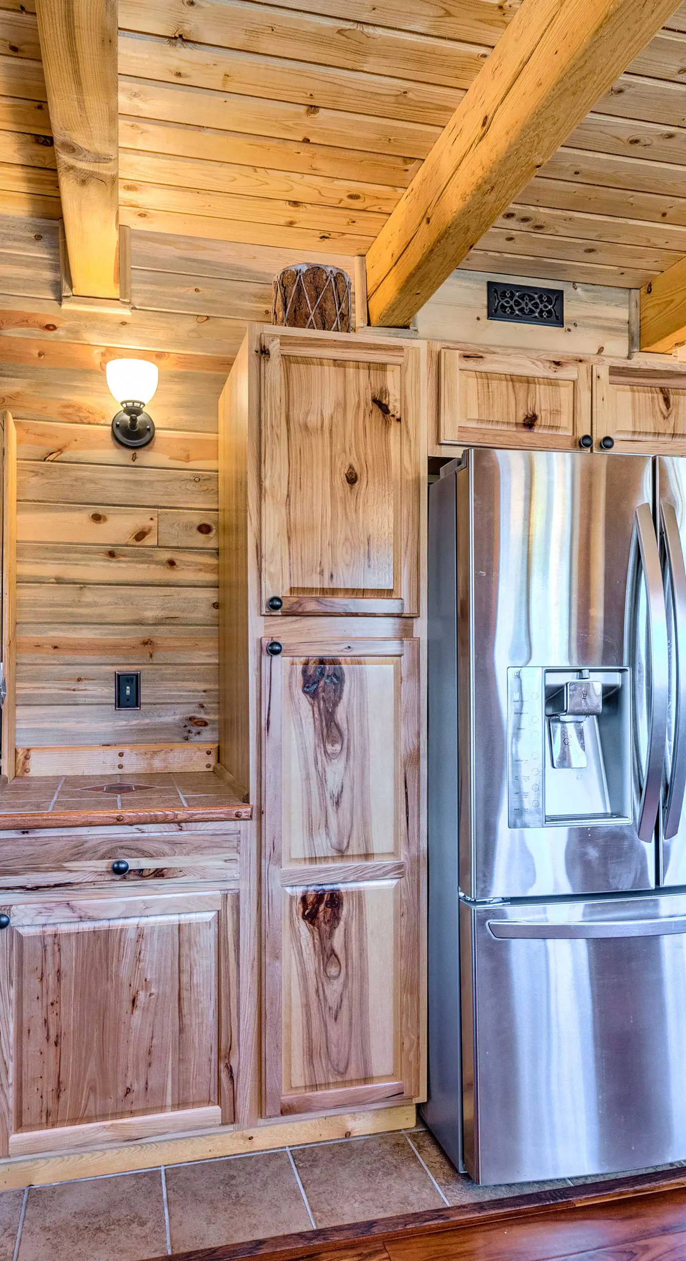 Pet-Friendly Cloudcroft Cabin: Walk to Shop, Food