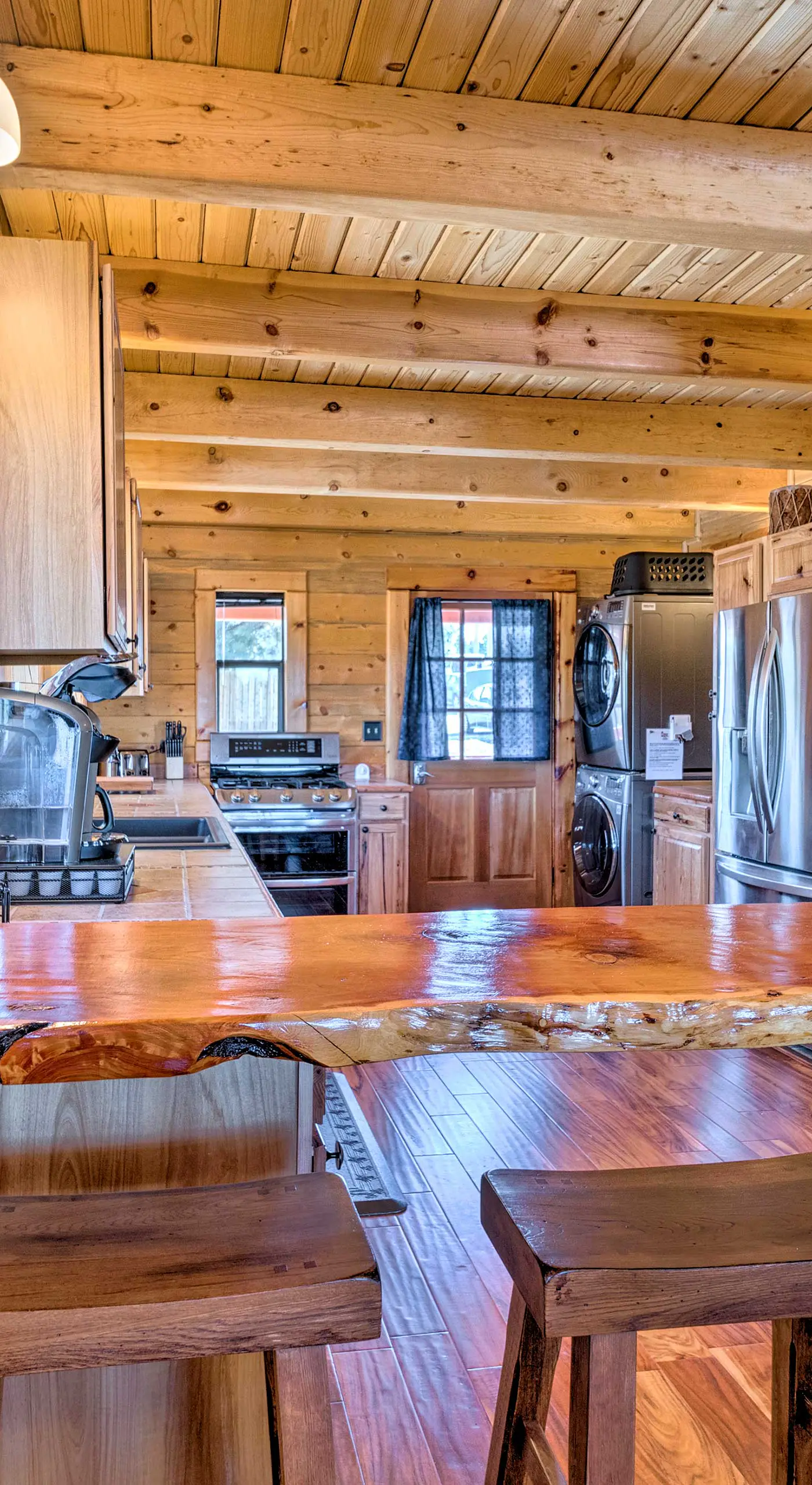 Pet-Friendly Cloudcroft Cabin: Walk to Shop, Food