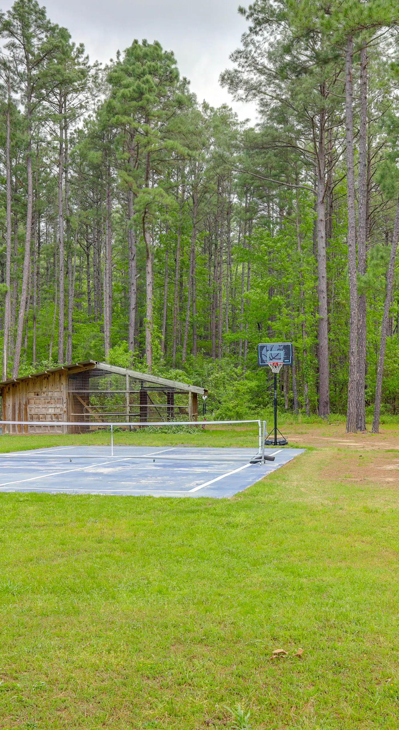 2 Mi to Greers Ferry Lake Boat Ramp! Cozy Studio