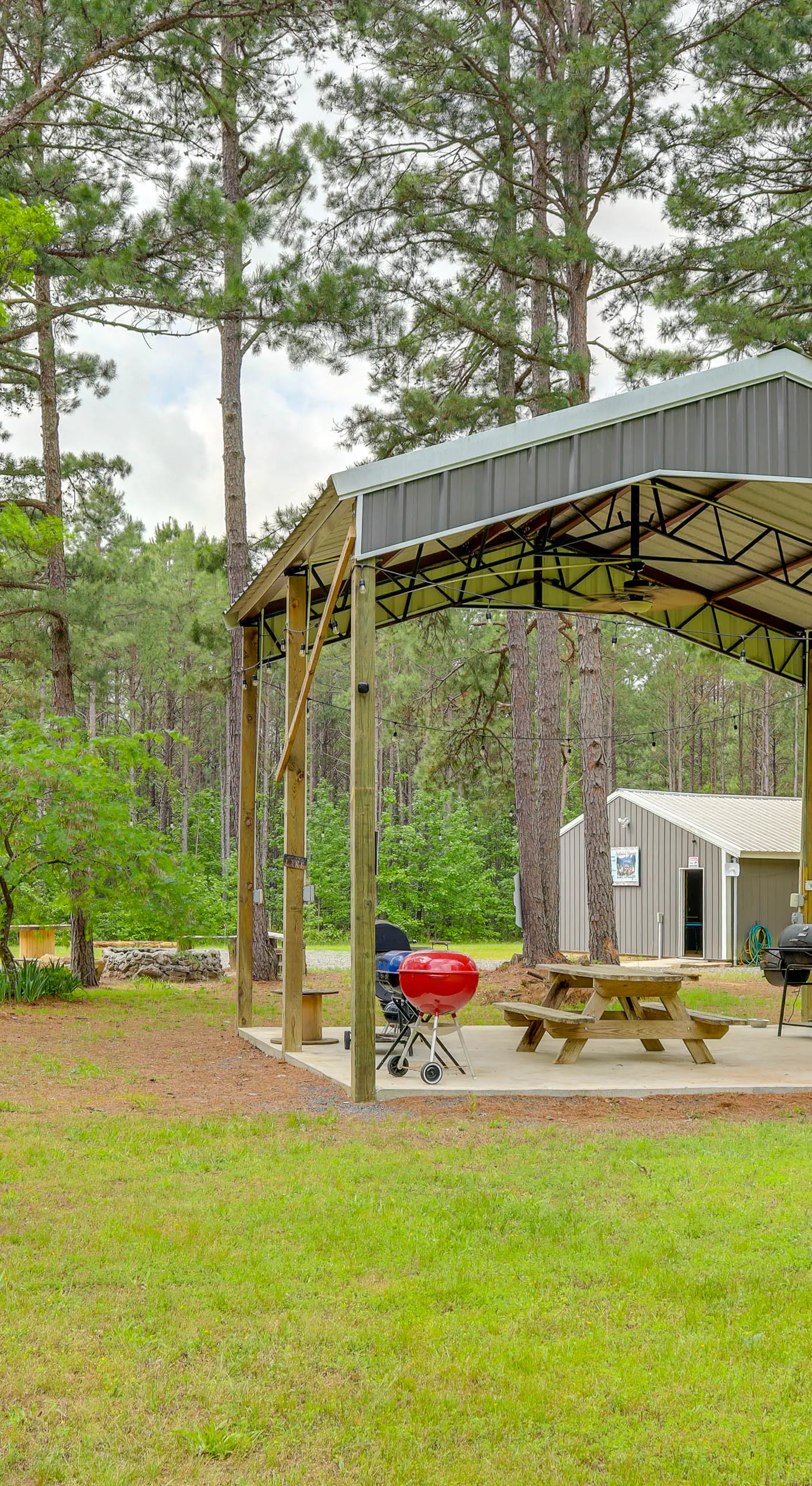 2 Mi to Greers Ferry Lake Boat Ramp! Cozy Studio