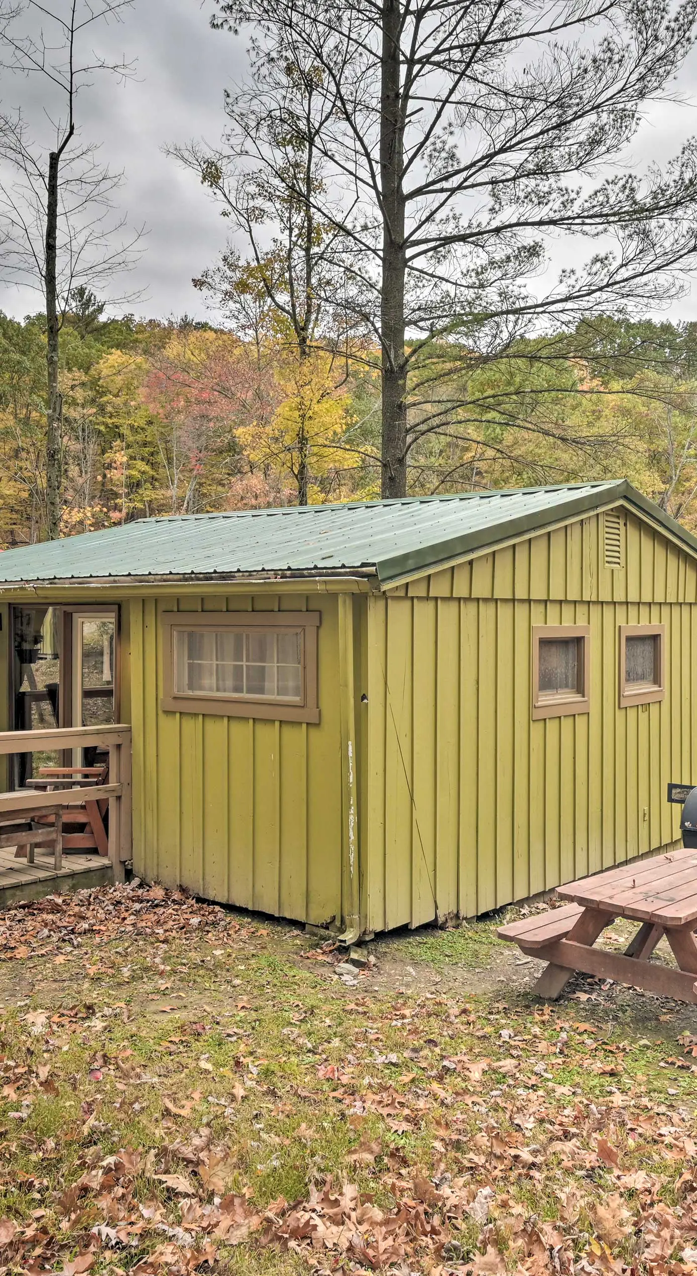 'Lone Ranger' Cabin by Raystown Lake