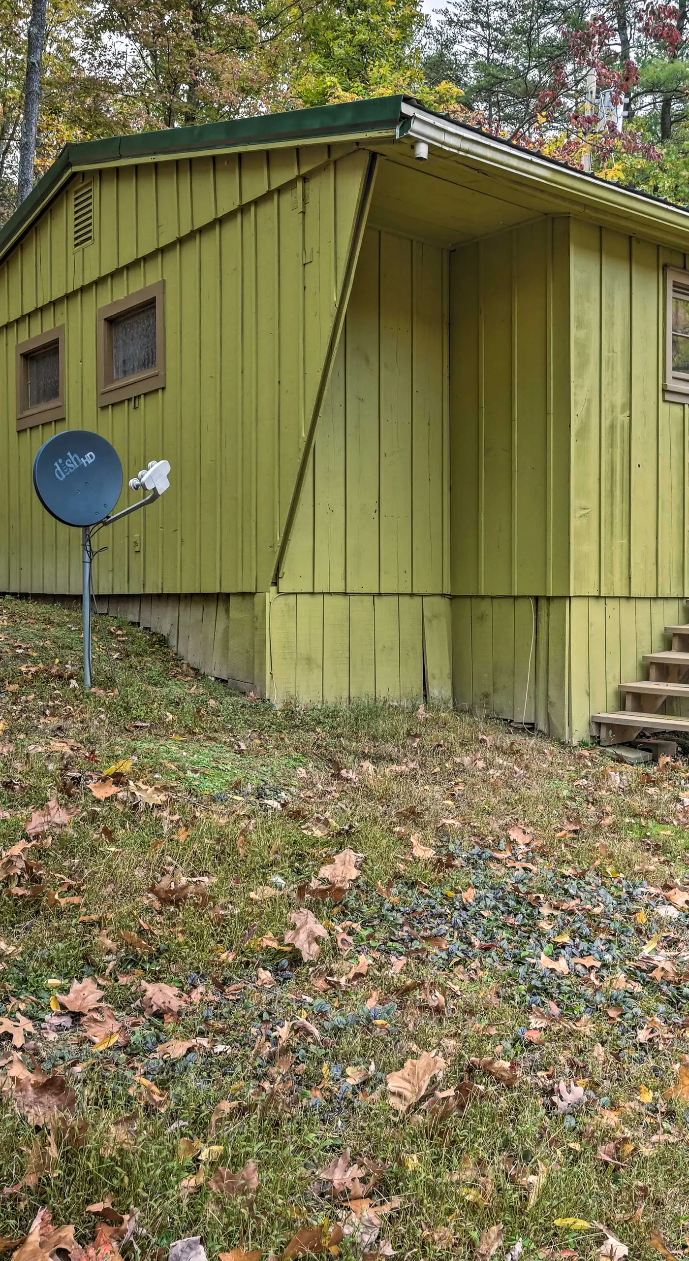 'Lone Ranger' Cabin by Raystown Lake
