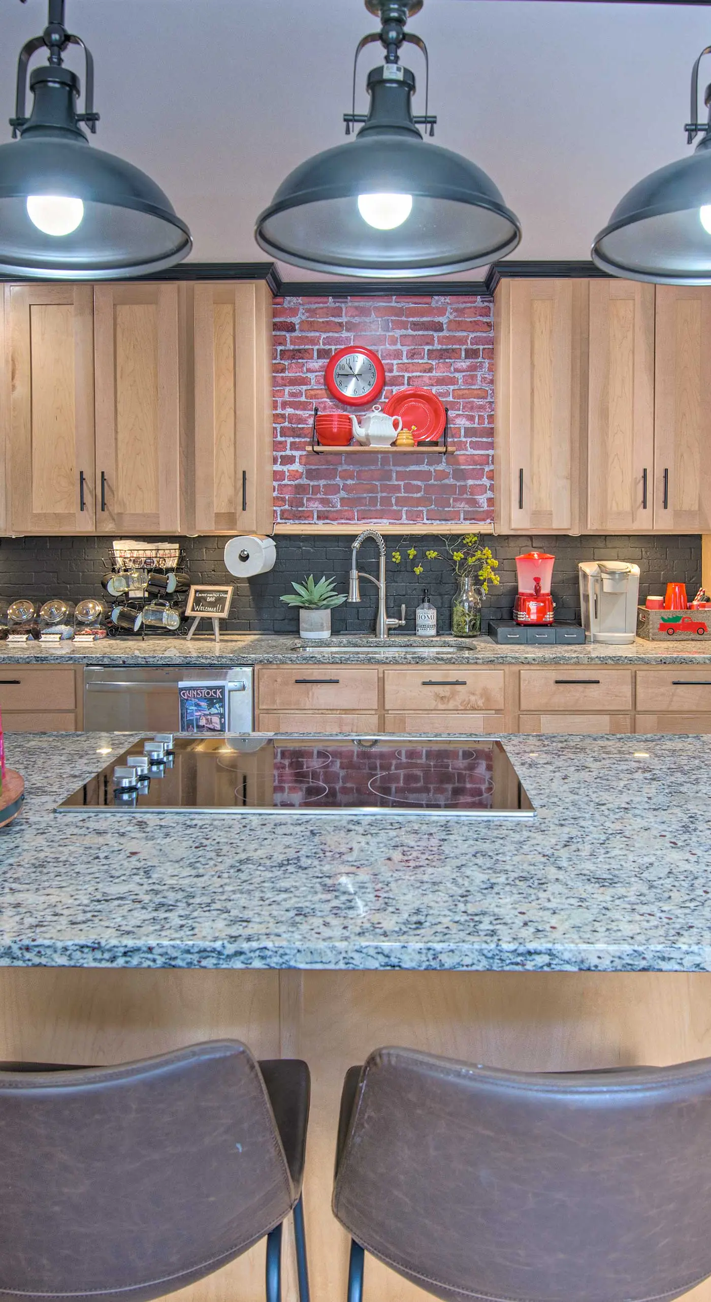 Pet-Friendly Gilford Home by Gunstock Ski Mountain