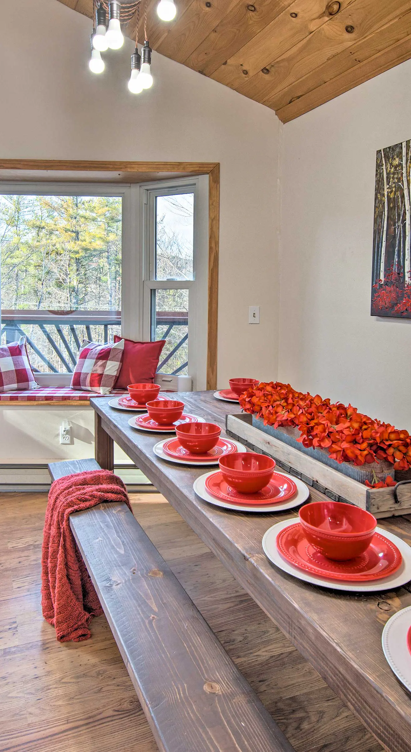 Pet-Friendly Gilford Home by Gunstock Ski Mountain