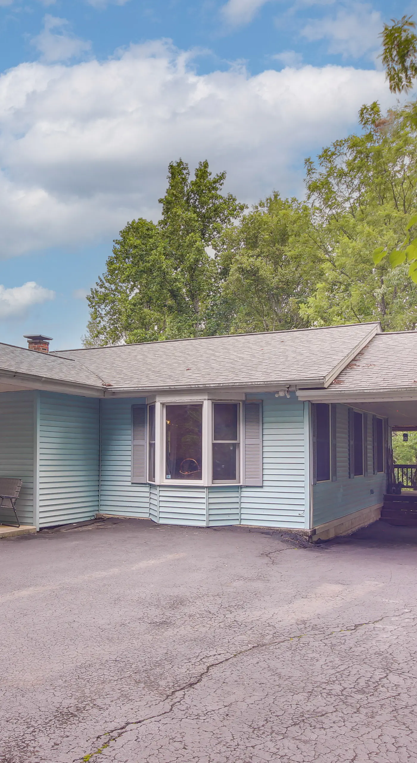 Family Home w/ Game Room! 1 Mi to Dale Hollow Lake