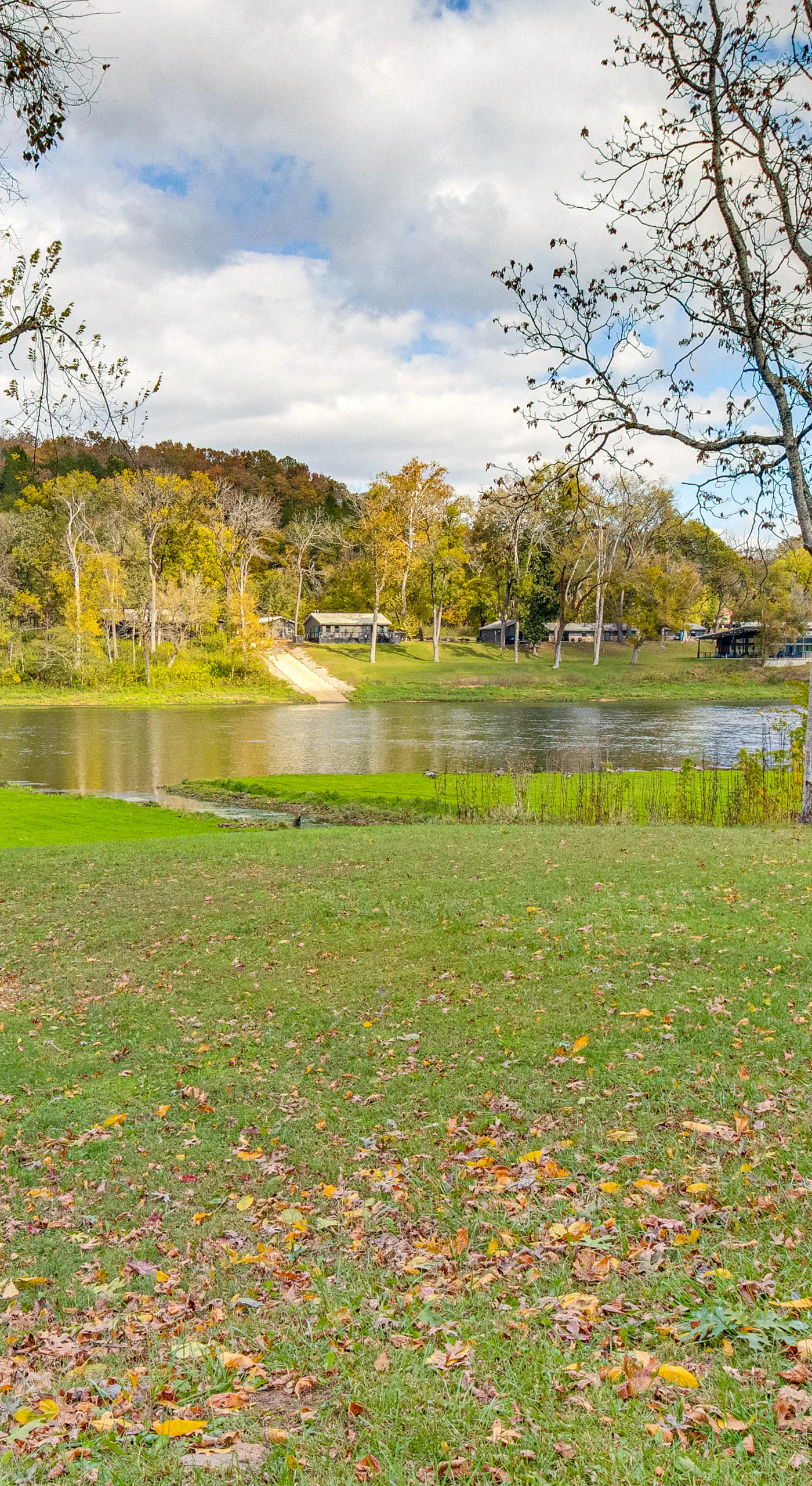 TroutFest: Anglers’ Retreat on White River w/ Deck