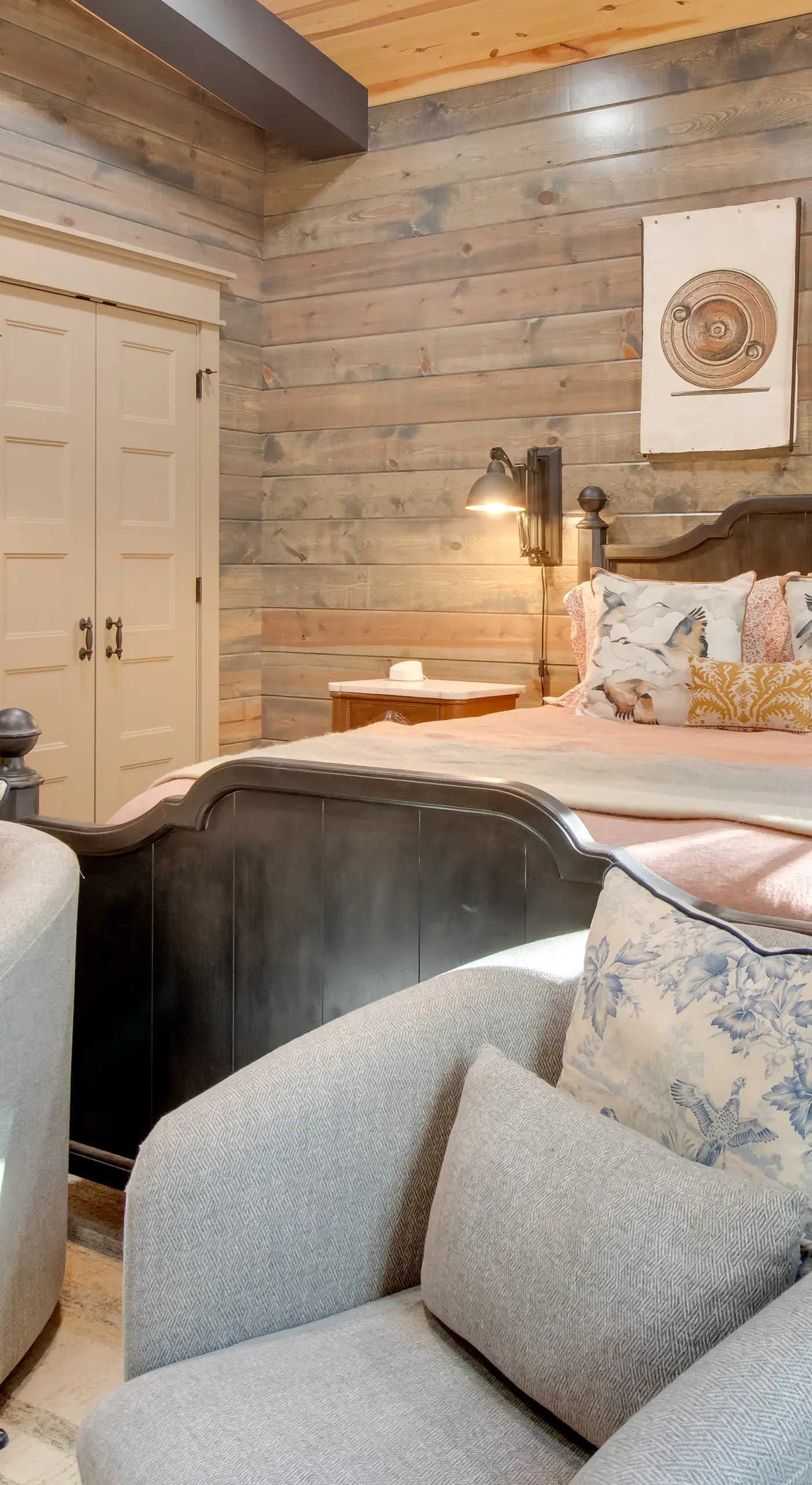 Fly Fishers’ Paradise: Getaway Near White River!