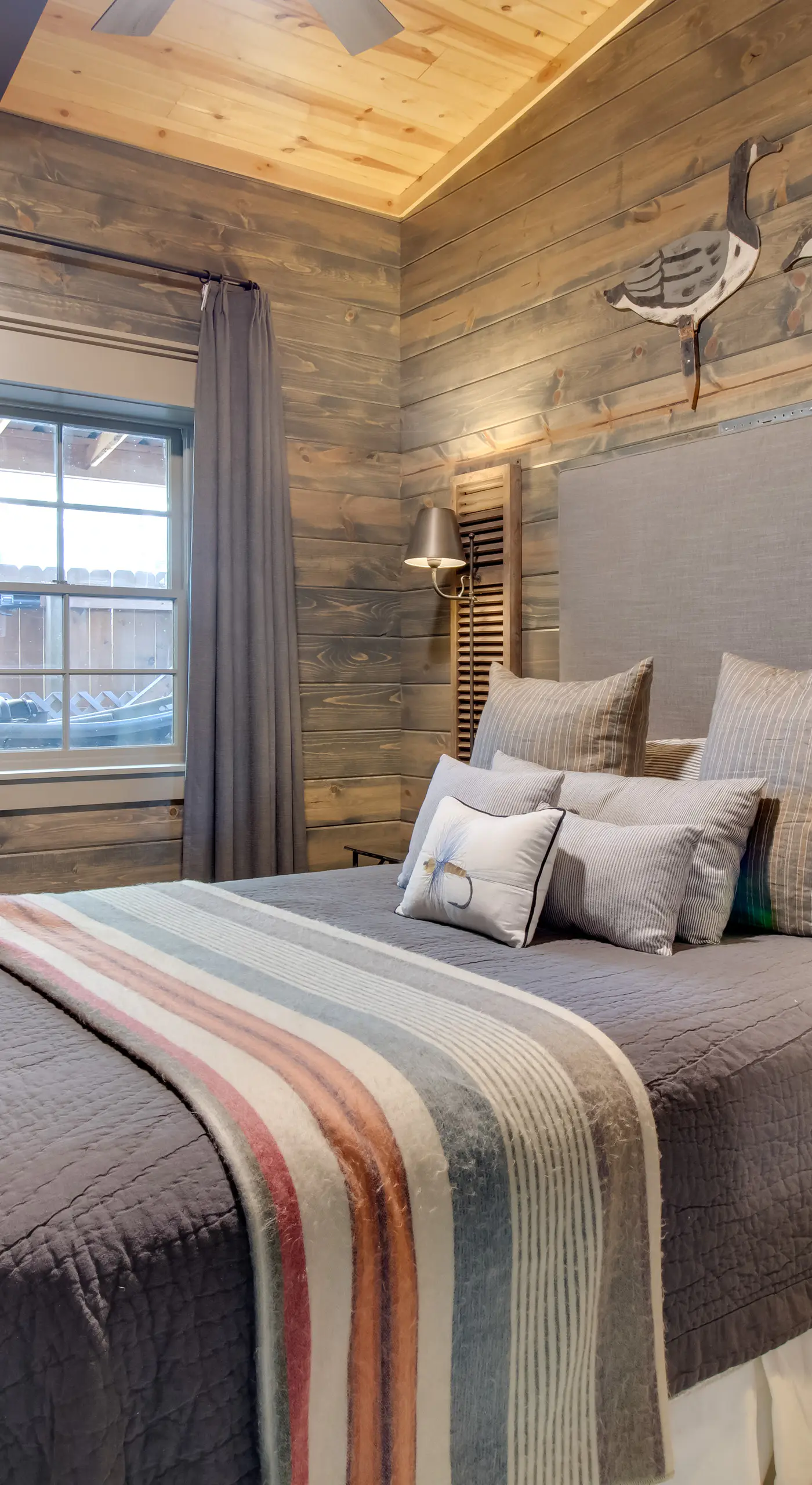 Fly Fishers’ Paradise: Getaway Near White River!