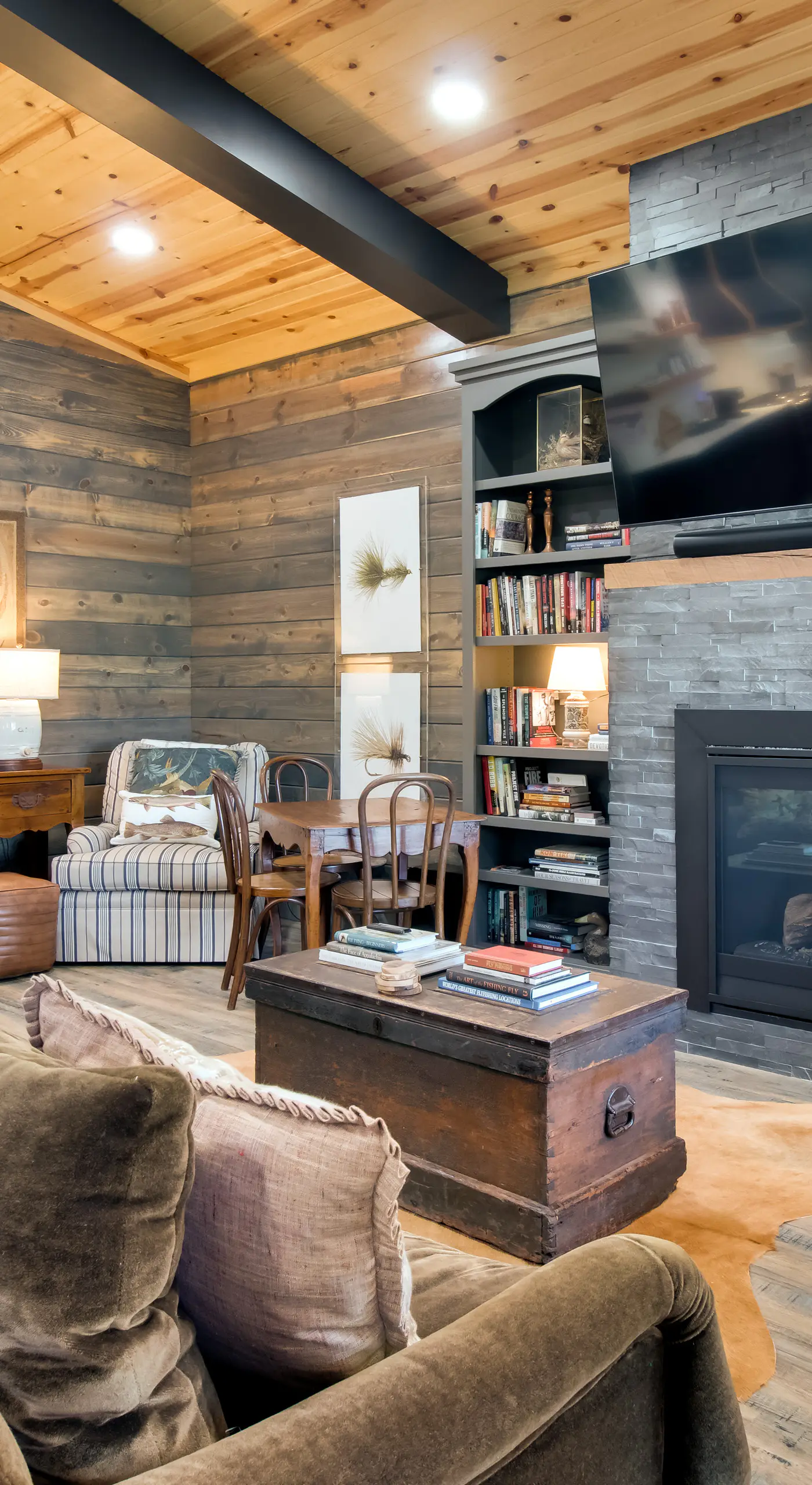Fly Fishers’ Paradise: Getaway Near White River!