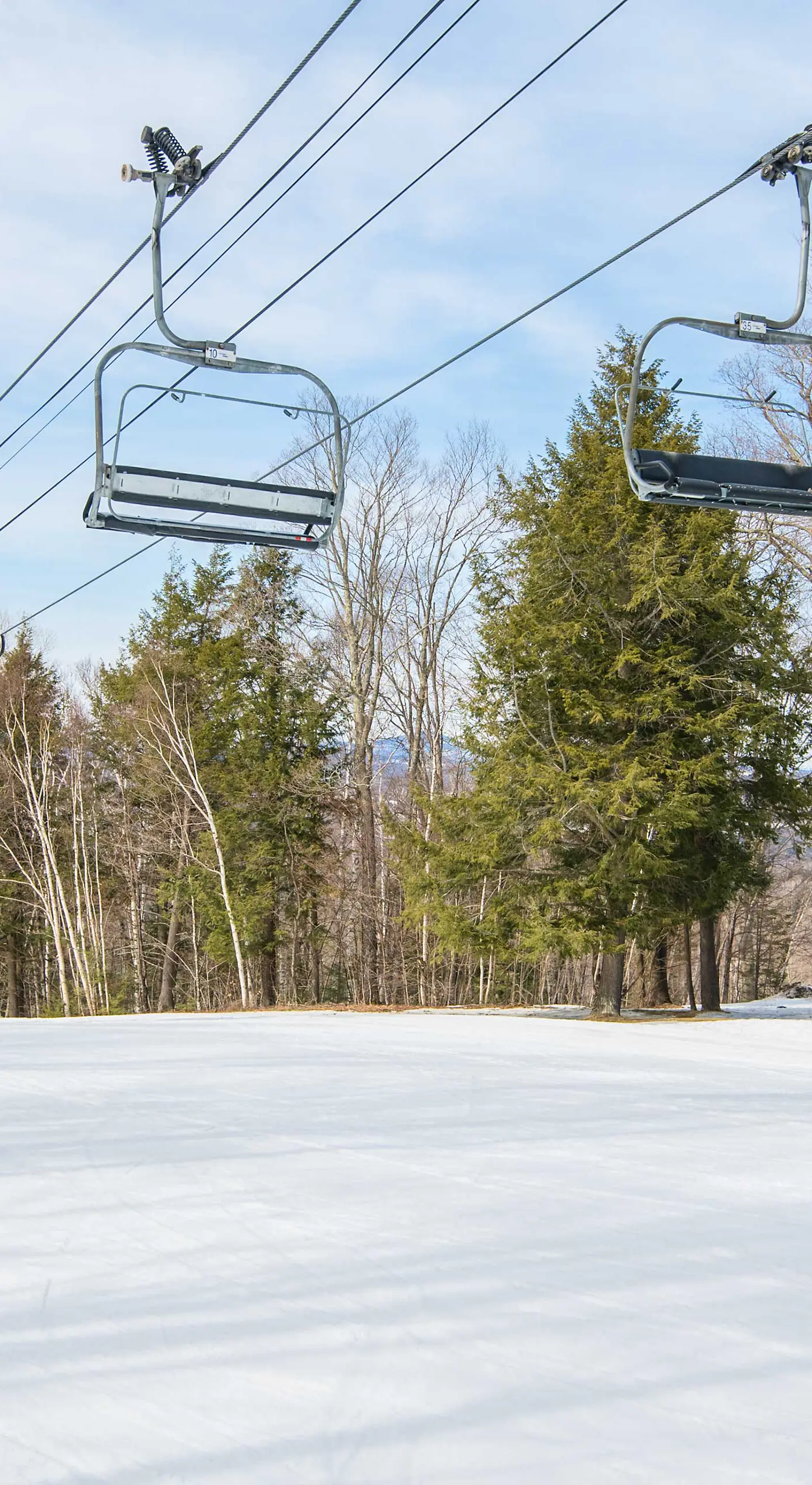 Updated Condo Next to Burke Mountain Bike Trails!