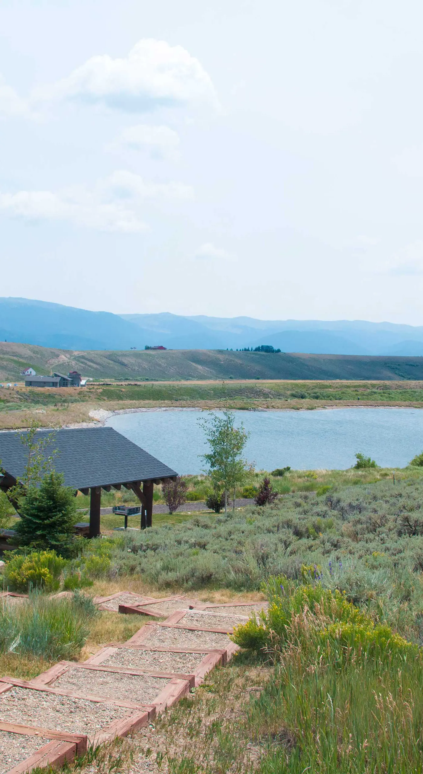 Luxe Rocky Mtn Retreat w/ Hot Tub - By Winter Park