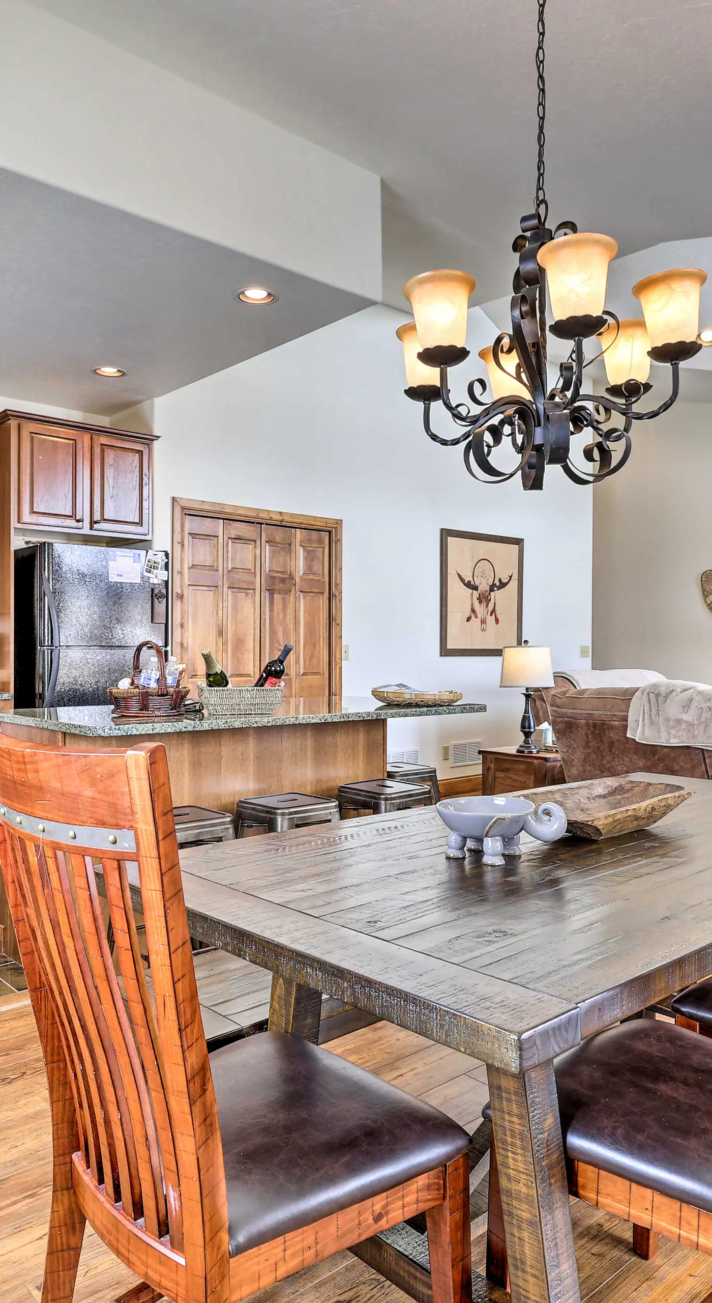 Luxe Rocky Mtn Retreat w/ Hot Tub - By Winter Park