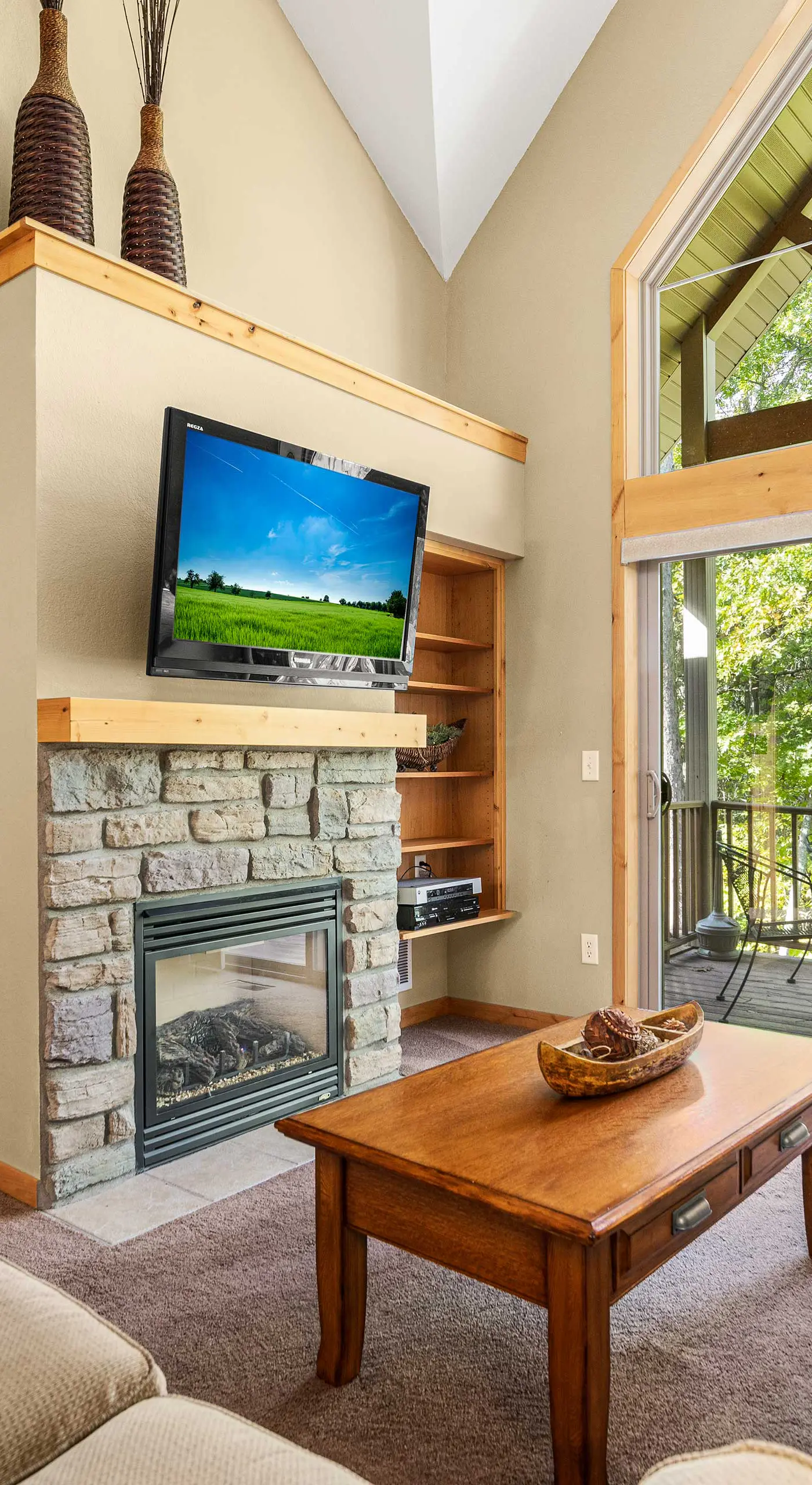 Gull Lake All-Season Getaway w/ Private Deck