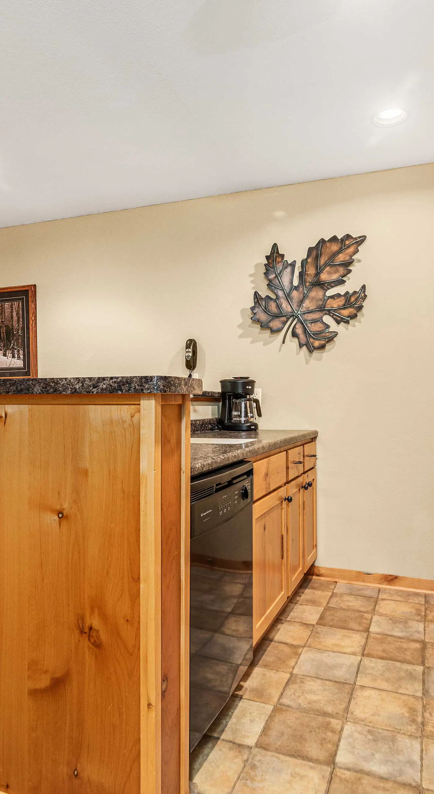 Gull Lake All-Season Getaway w/ Private Deck