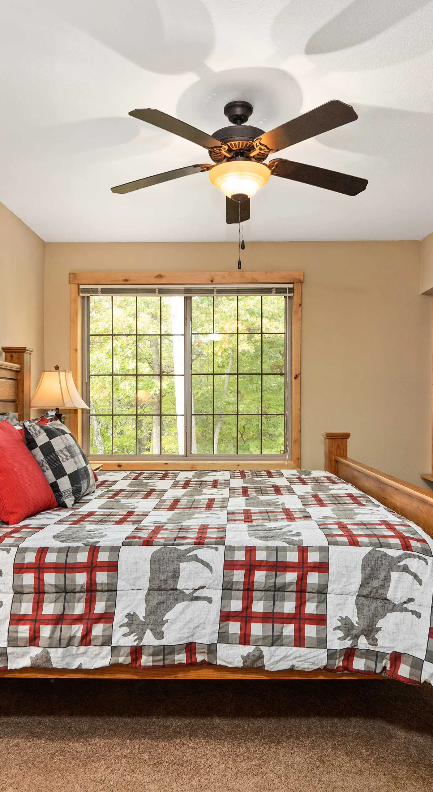 Gull Lake All-Season Getaway w/ Private Deck