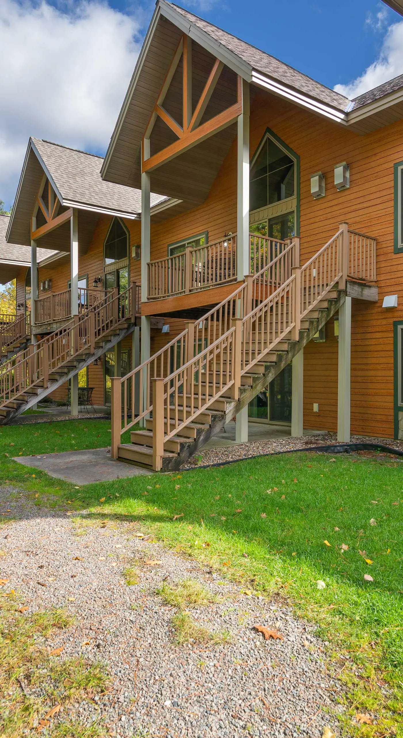 Gull Lake All-Season Getaway w/ Private Deck