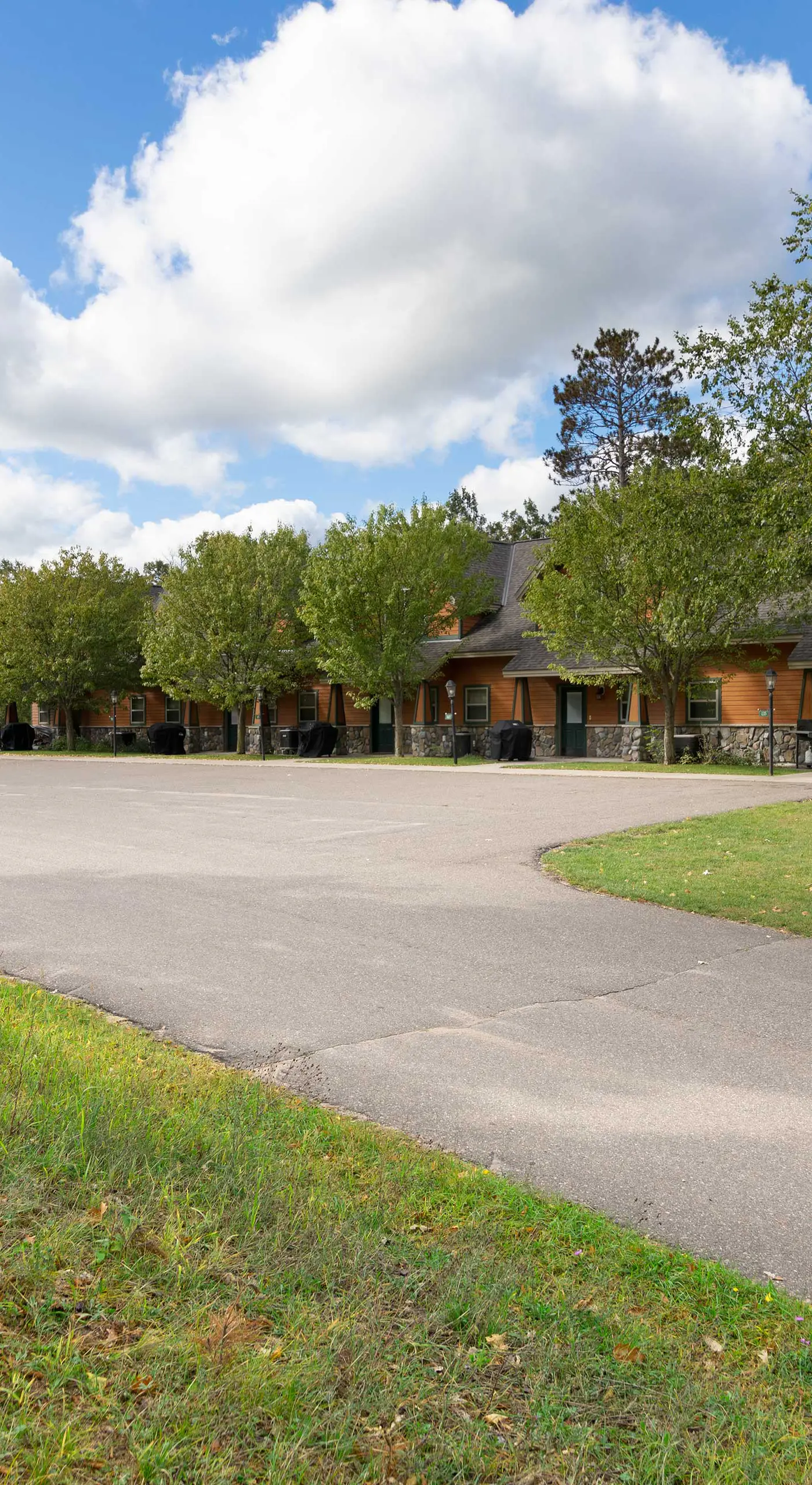 Gull Lake All-Season Getaway w/ Private Deck