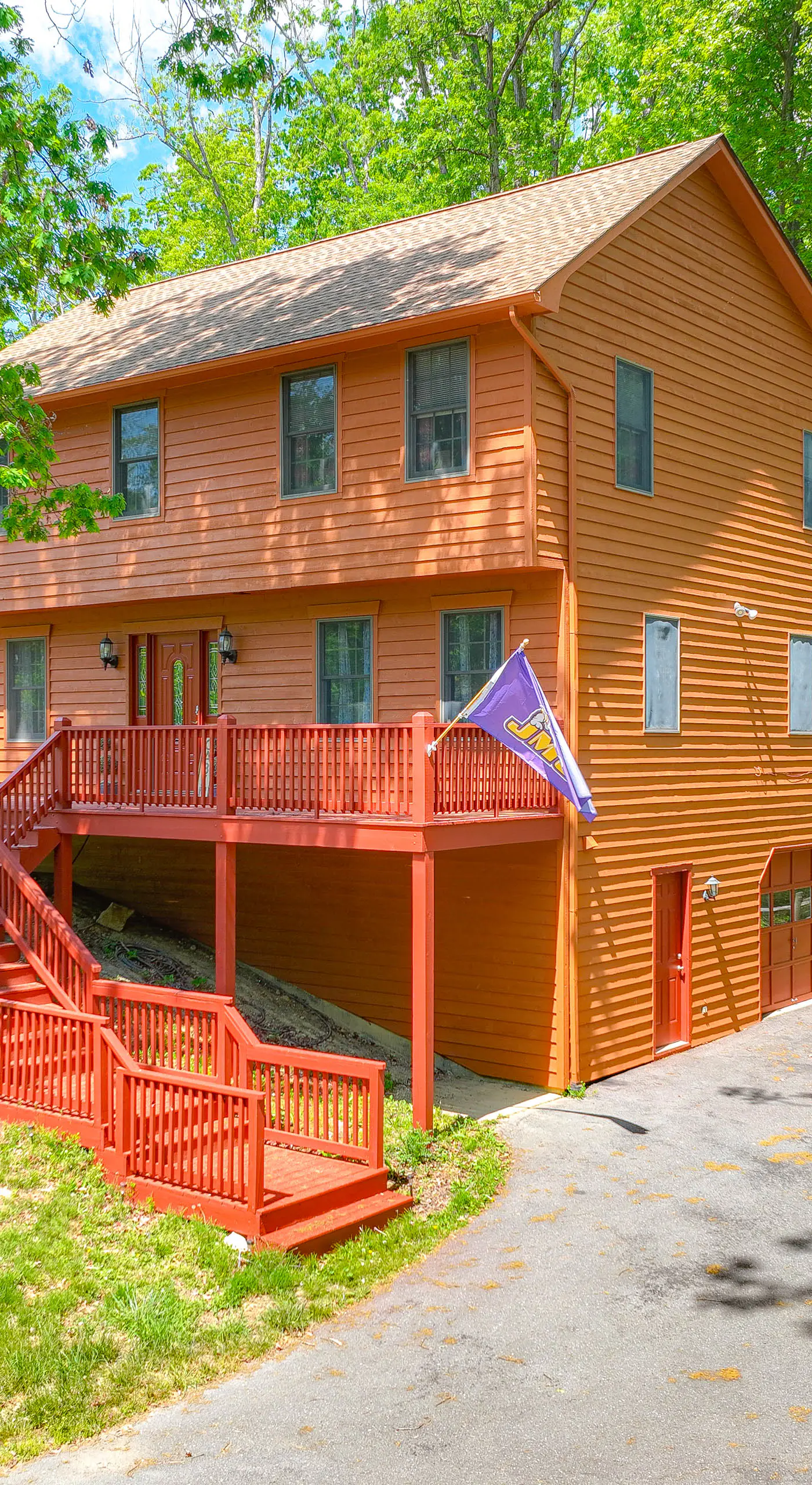 McGaheysville Home w/ Screened Porch & Gas Grill!