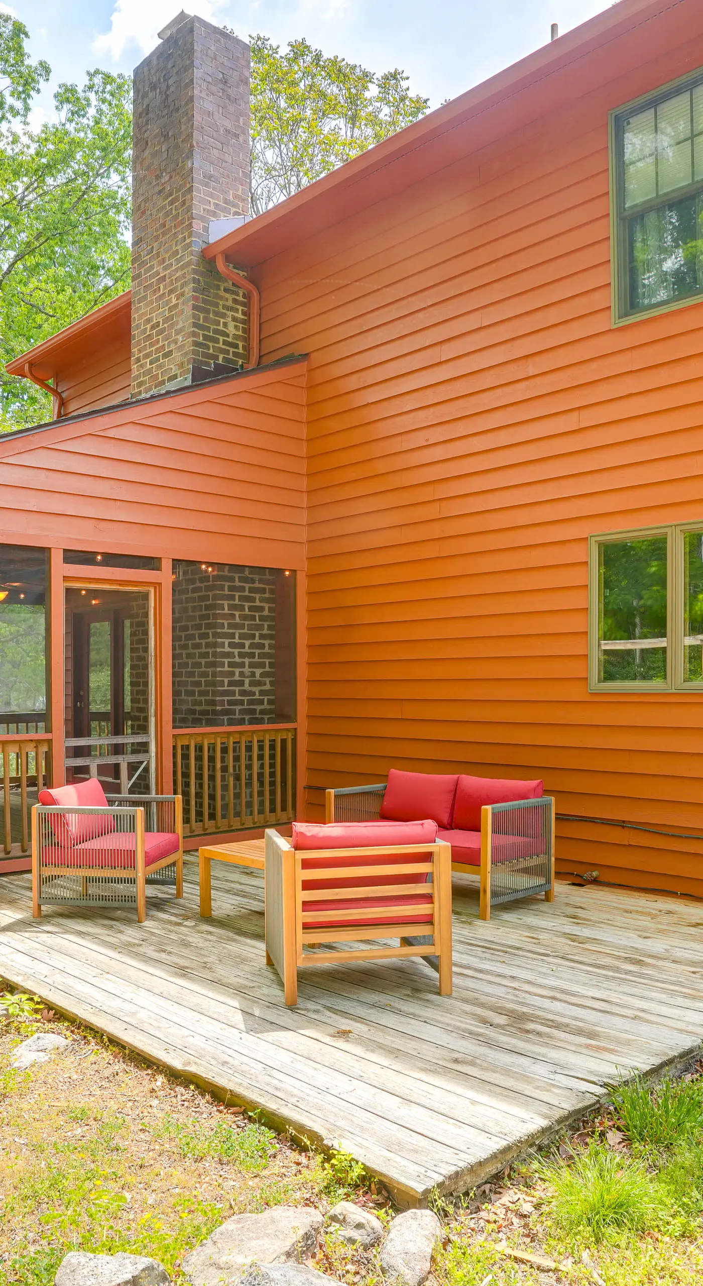 McGaheysville Home w/ Screened Porch & Gas Grill!