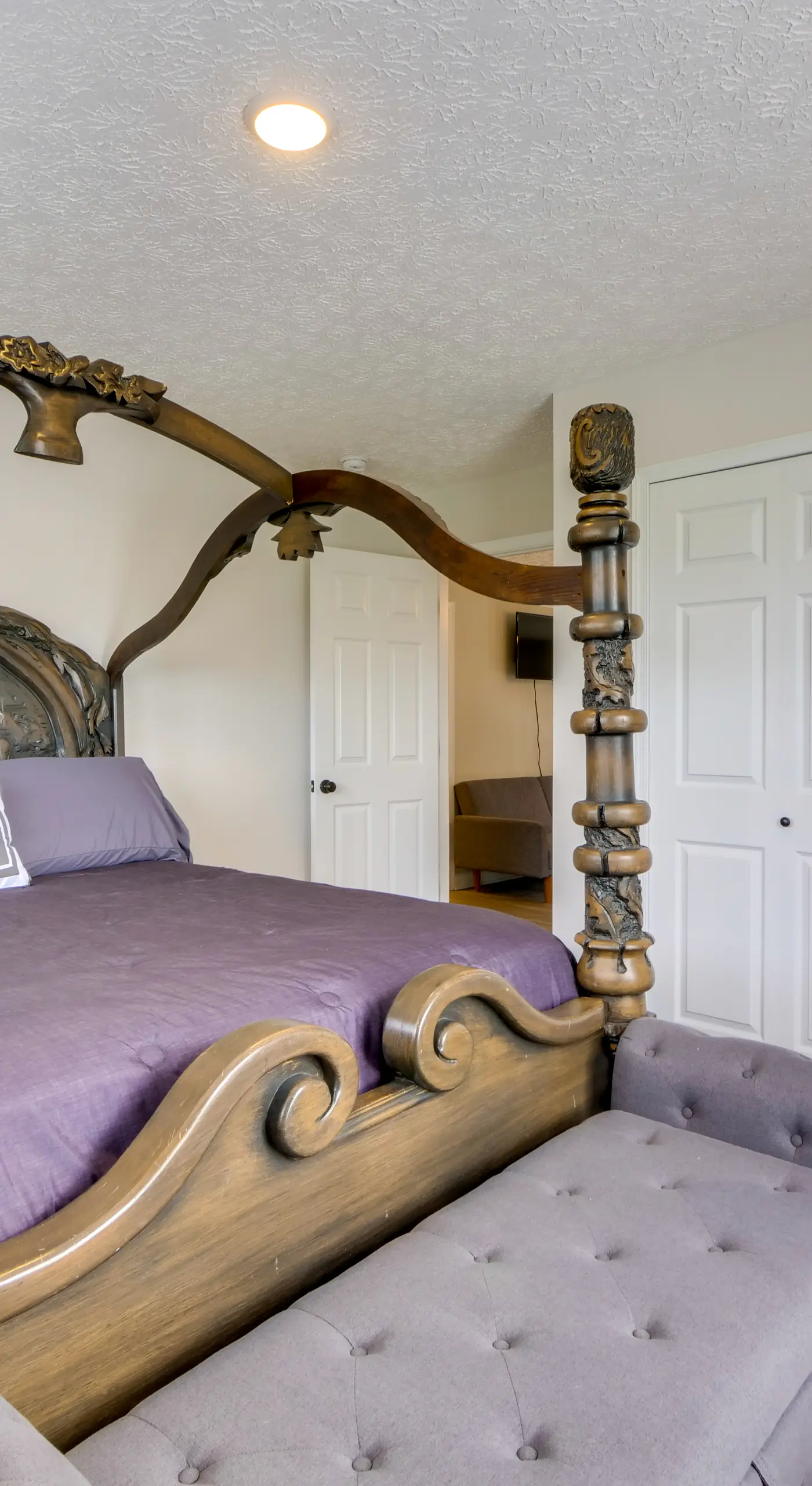 Hot Tub, Lake Access, & Dock: Port Clinton Retreat