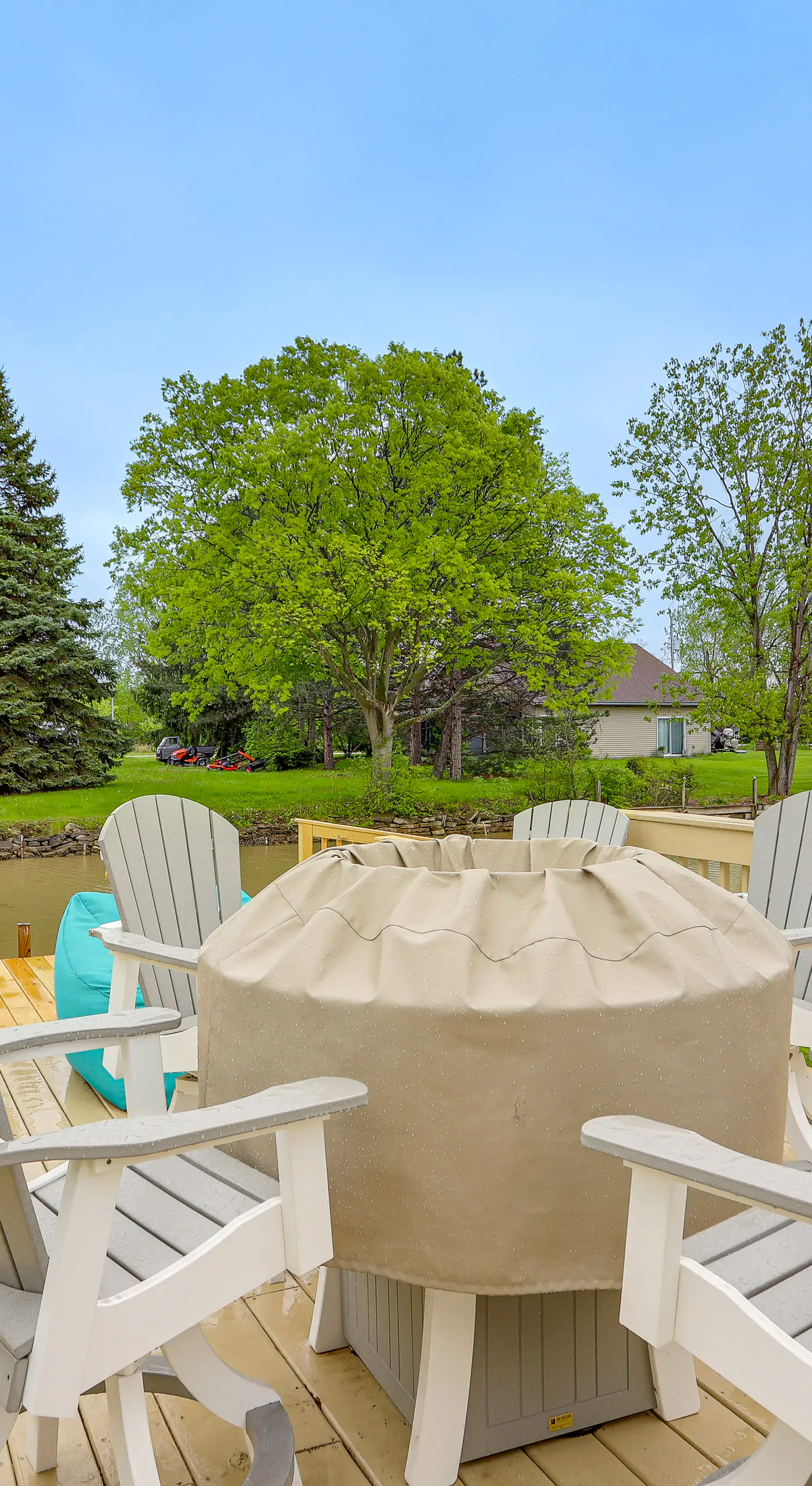 Hot Tub, Lake Access, & Dock: Port Clinton Retreat