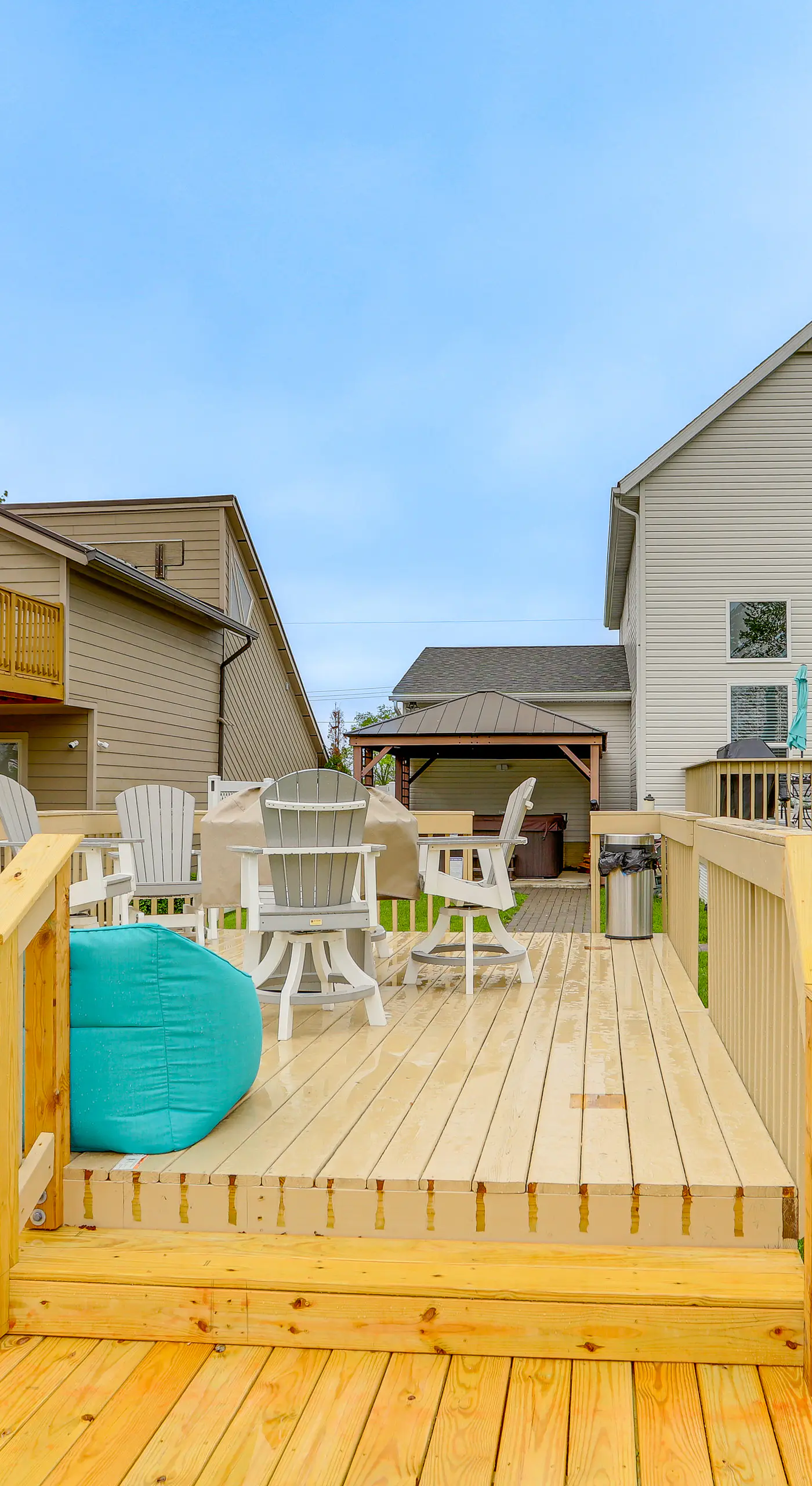 Hot Tub, Lake Access, & Dock: Port Clinton Retreat
