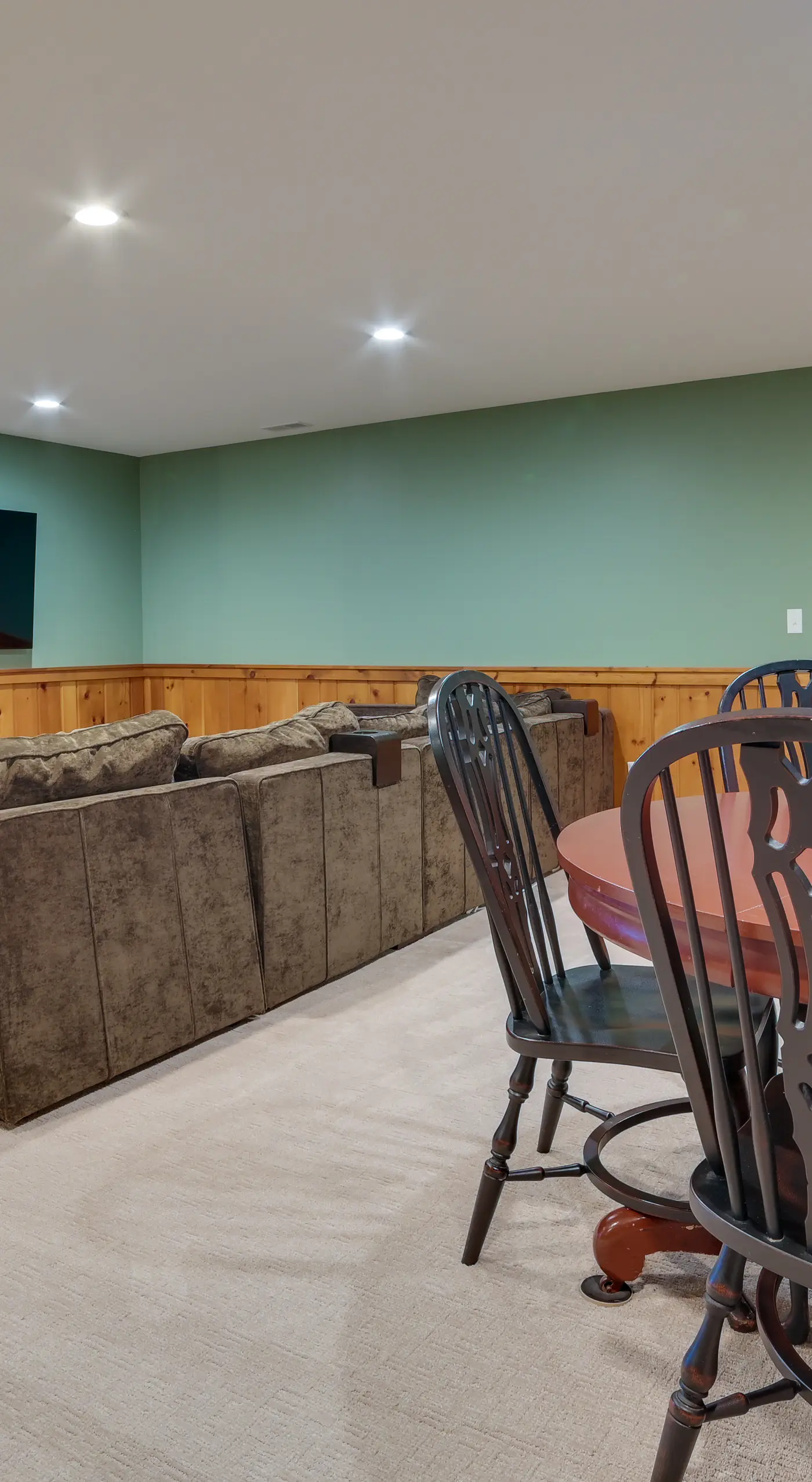 Higgins Lake Vacation Rental w/ Lake Views & Deck!