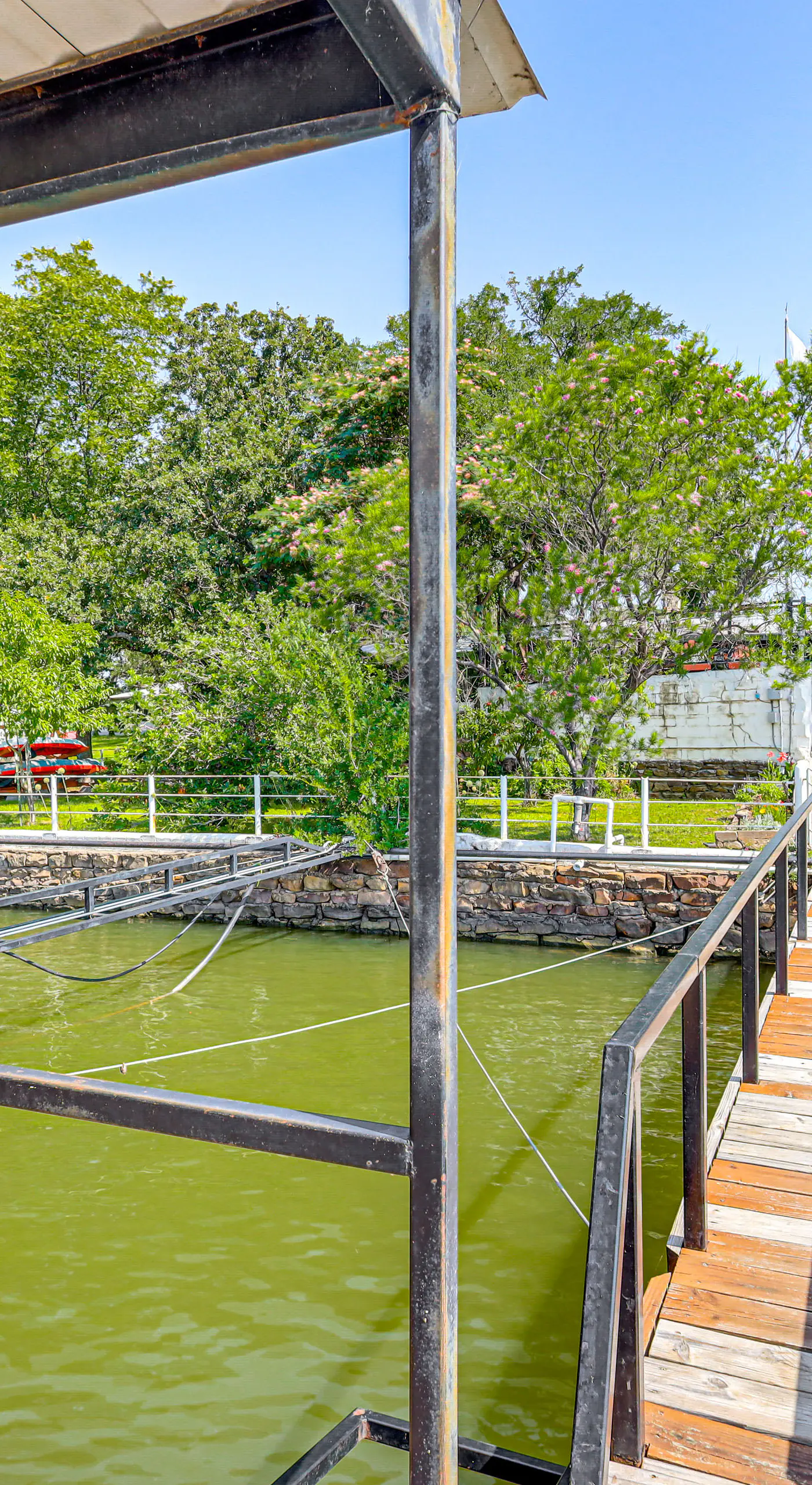 Lakefront Brownwood Home w/ Private Boat Dock