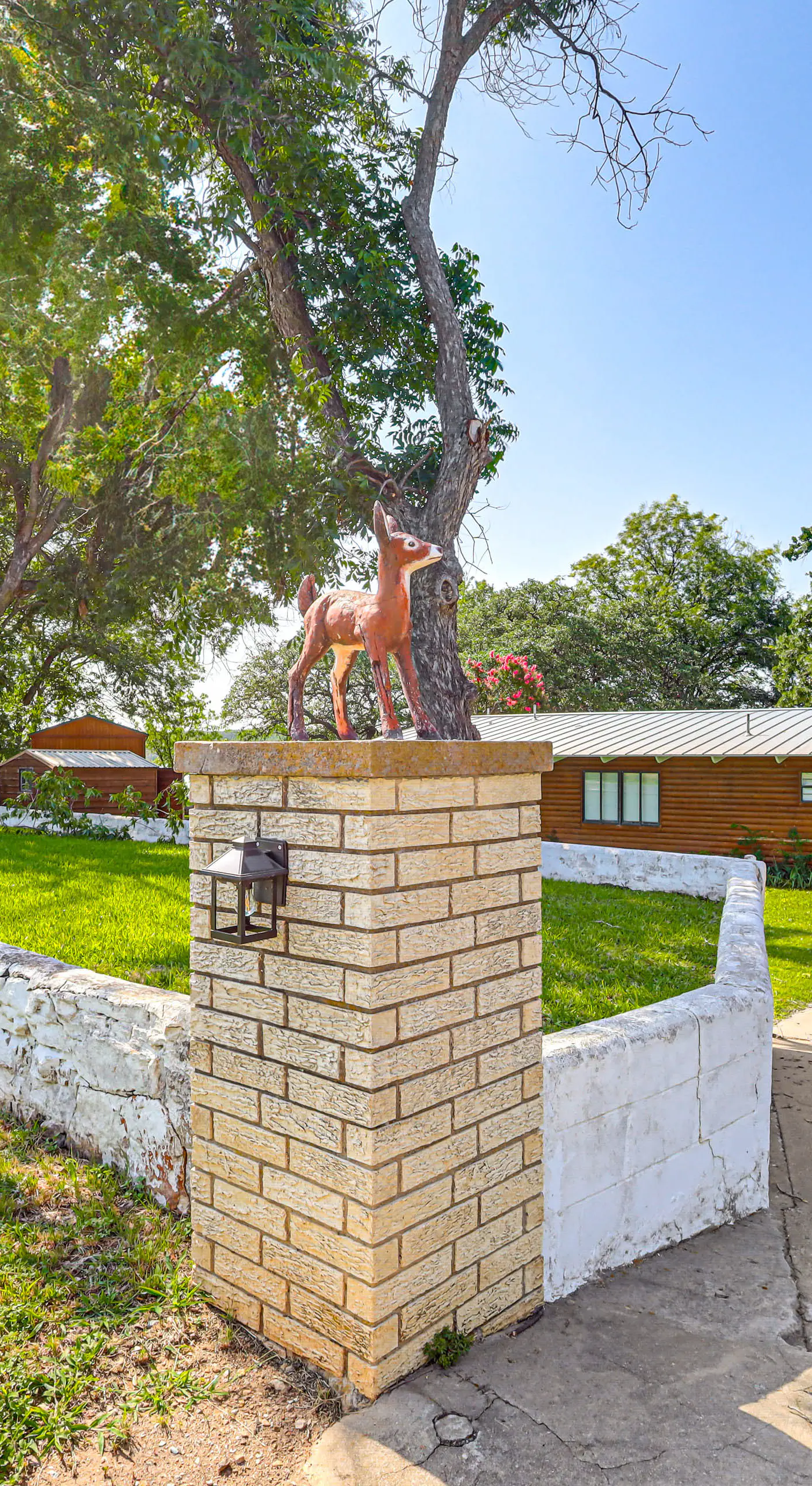 Lakefront Brownwood Home w/ Private Boat Dock