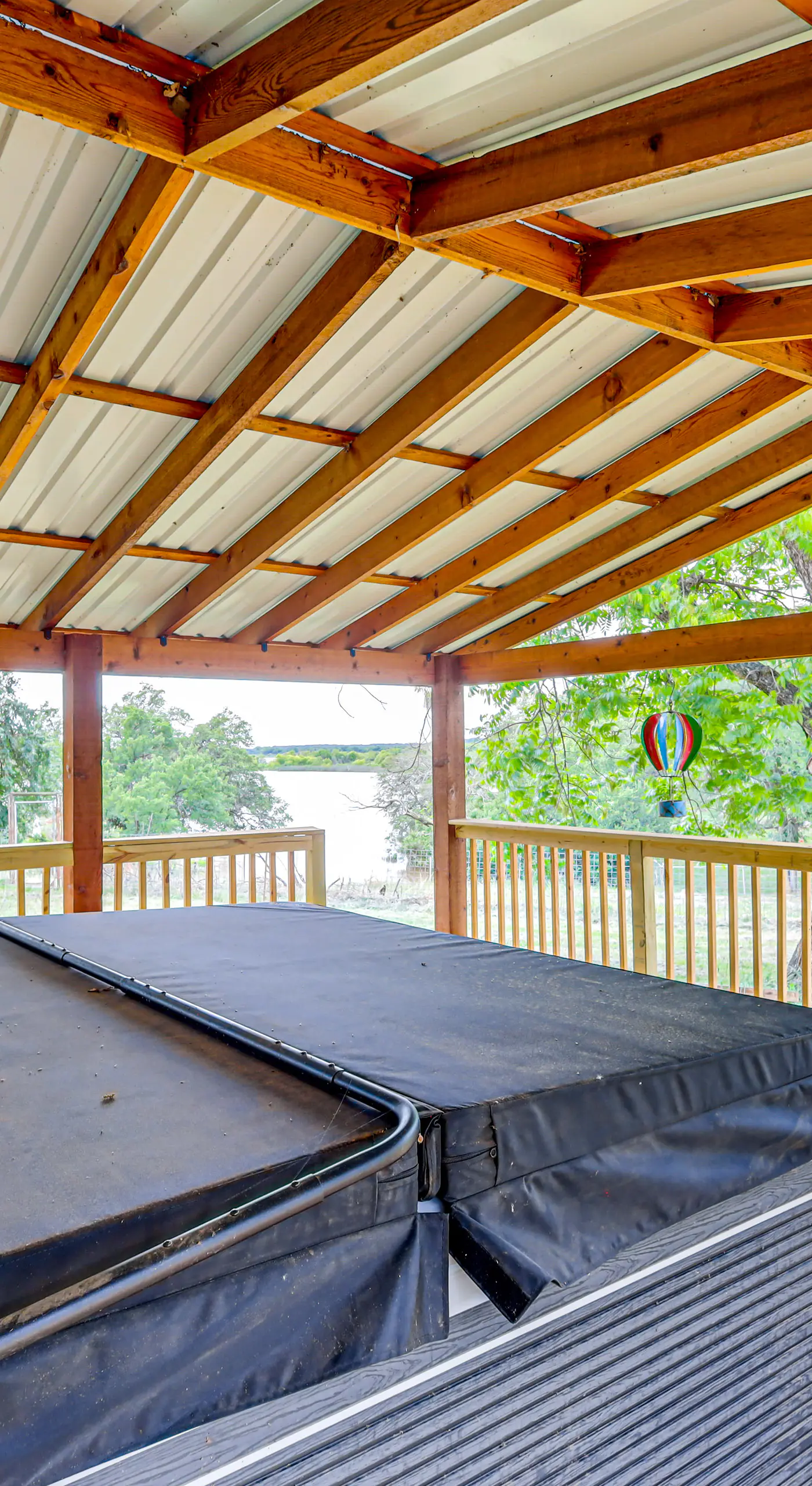 Deck, Hot Tub & Lake View: Brownwood Home!