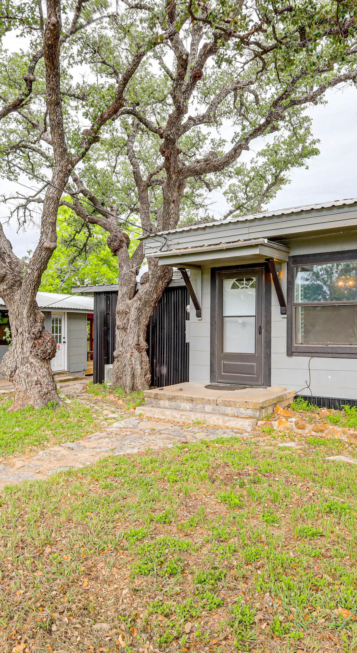 Deck, Hot Tub & Lake View: Brownwood Home!