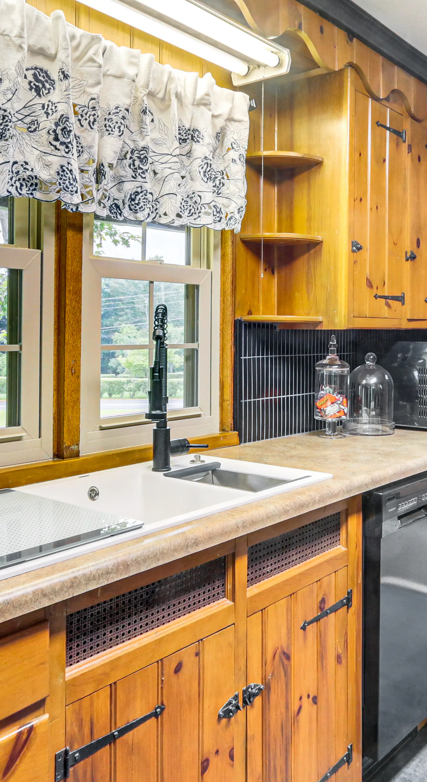 < 1 Mi to Raystown Lake: Family-Friendly Cottage!
