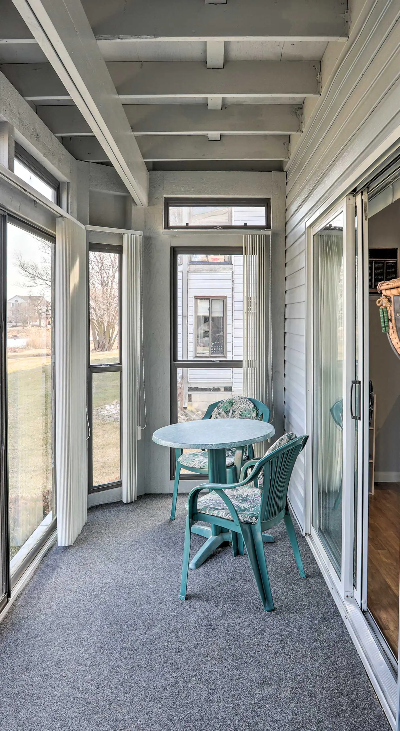 Serene Abode on Lake Erie ~ 9 Miles to Oak Harbor
